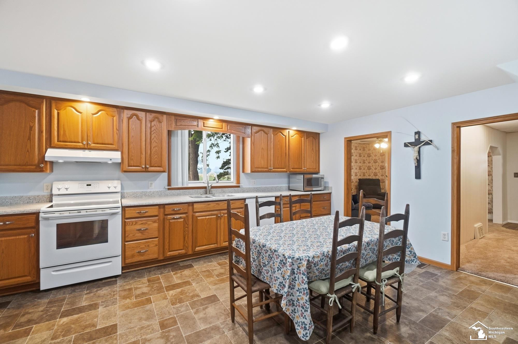 4165 Fay Road, Carleton, MI 48117 — Photo 11