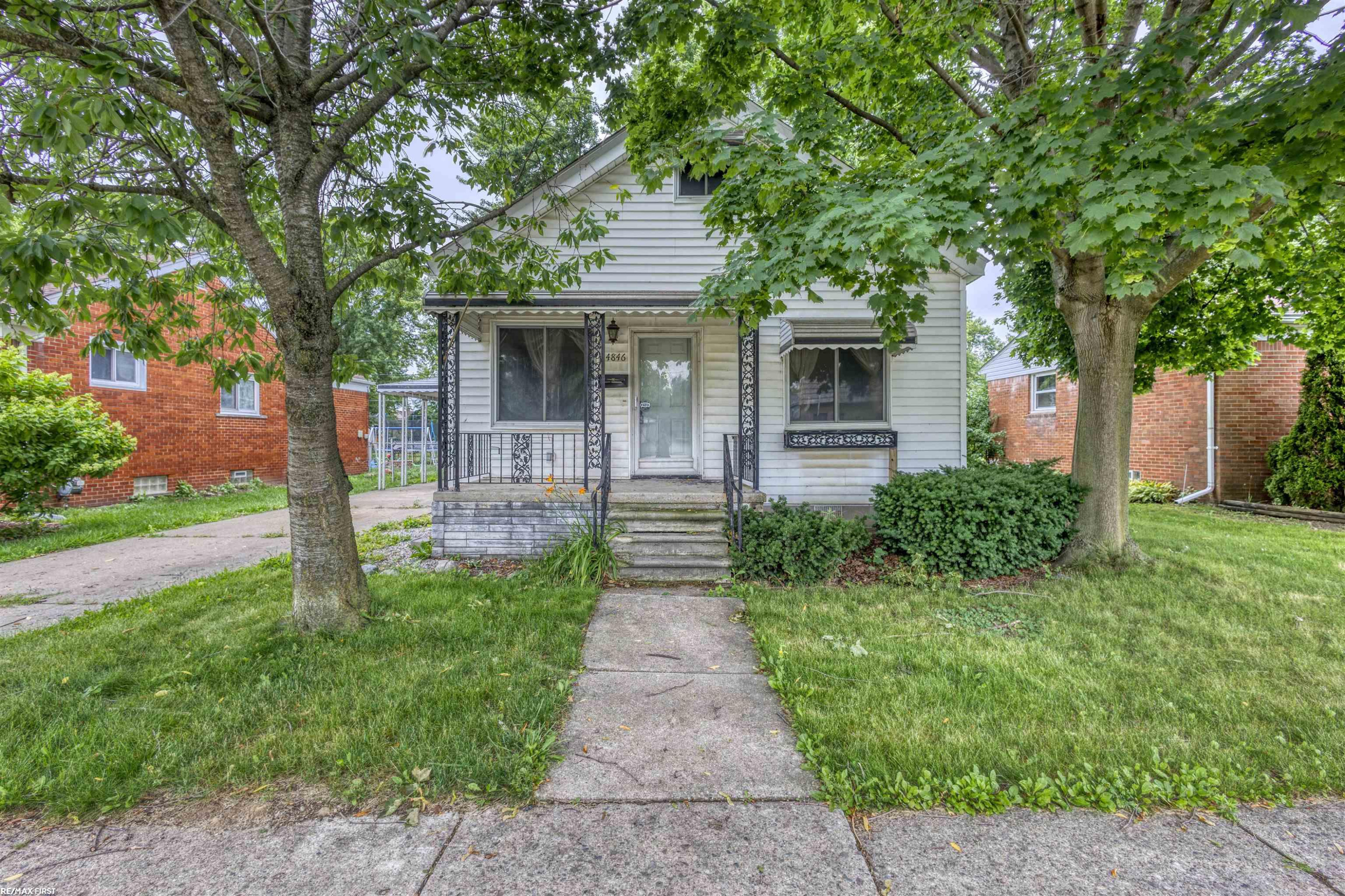 14846 Stephens Dr Drive, Eastpointe, MI 48021