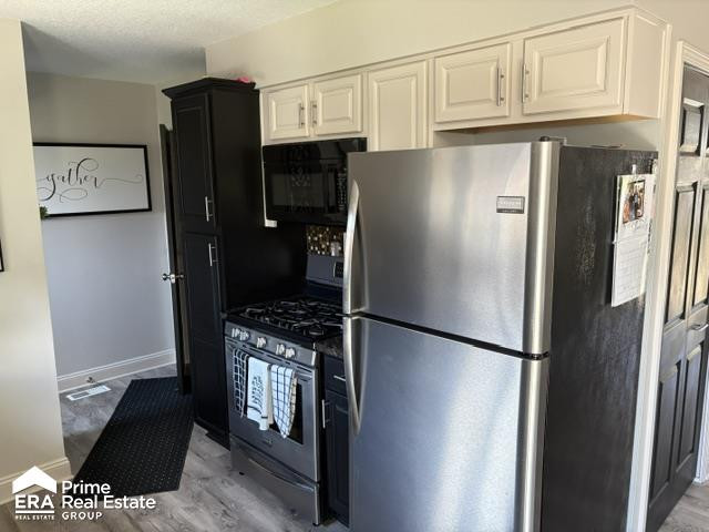 5521 Meadowcrest Drive, Flint, MI 48532 — Photo 3