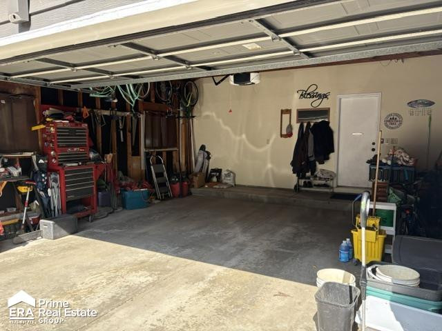 5521 Meadowcrest Drive, Flint, MI 48532 — Photo 8