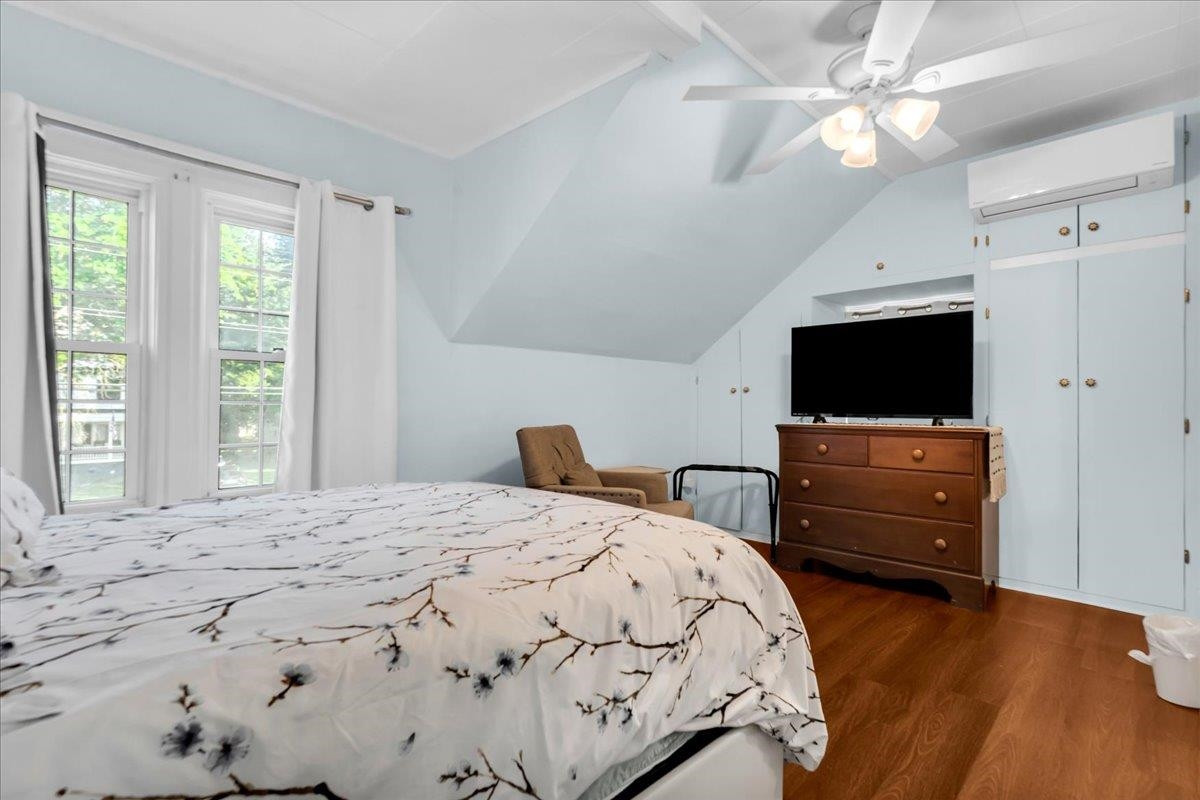 1748 Saint Clair River Drive, Algonac, MI 48001 — Photo 22