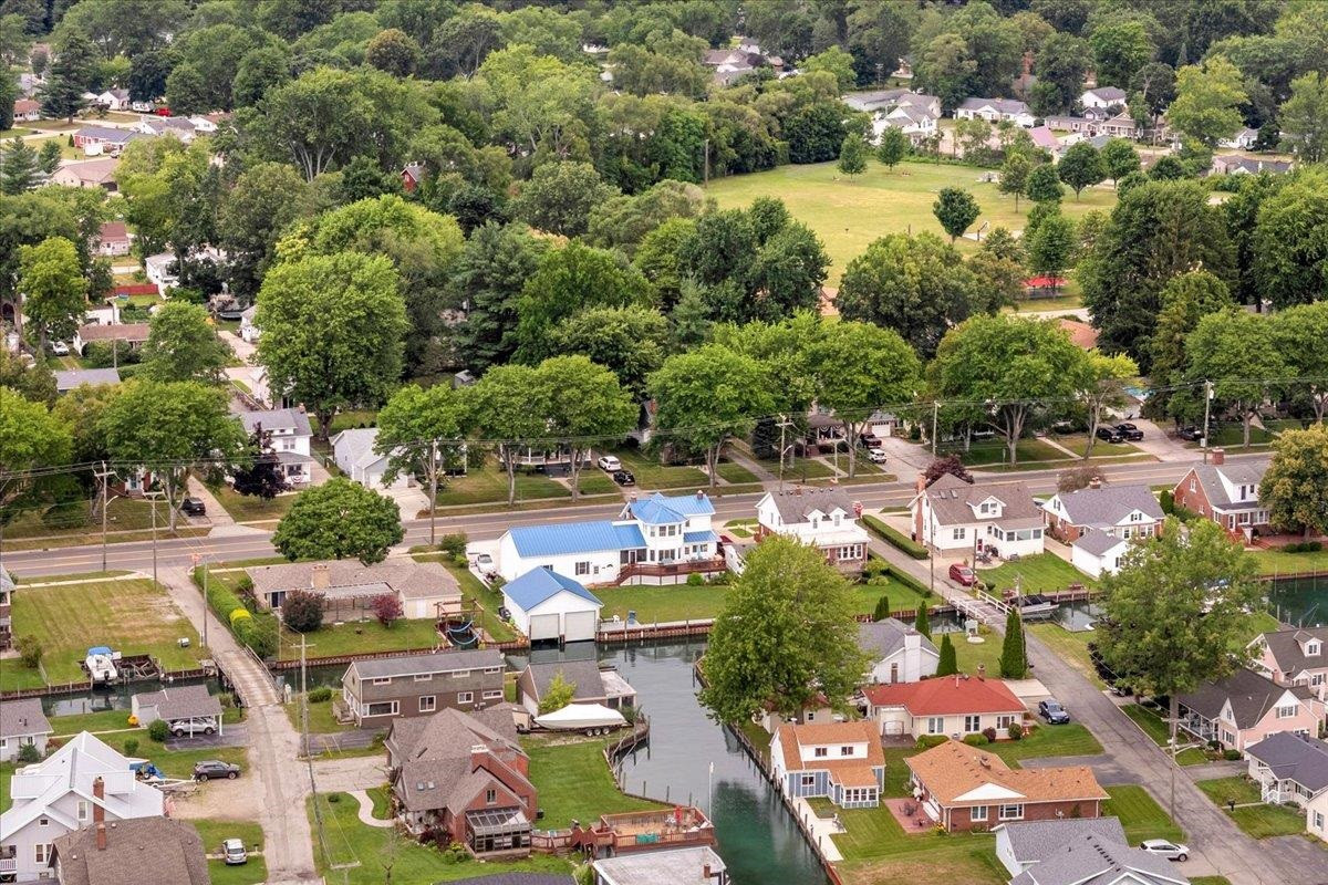 1748 Saint Clair River Drive, Algonac, MI 48001 — Photo 44