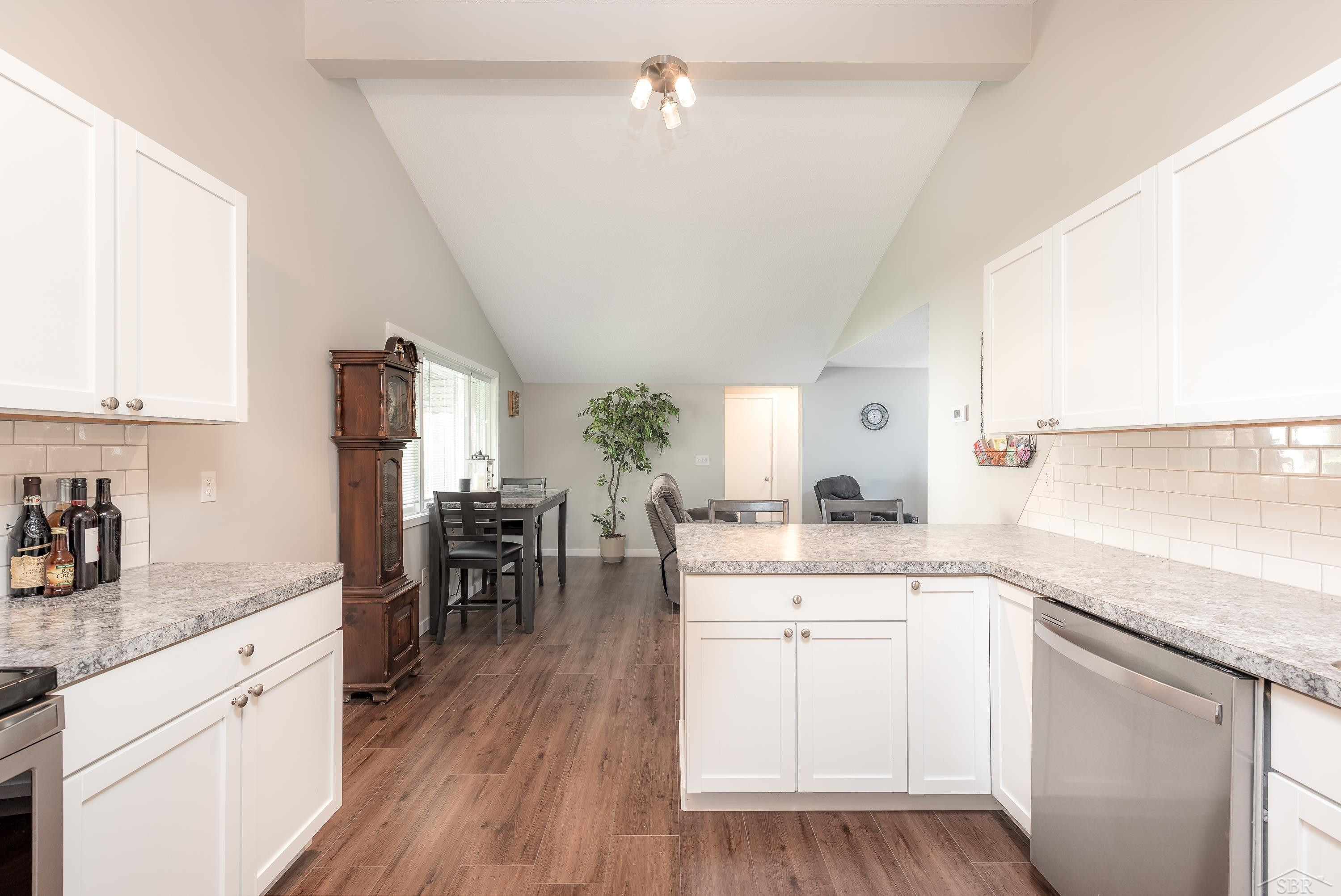 118 Darley Avenue, Auburn, MI 48611 — Photo 7