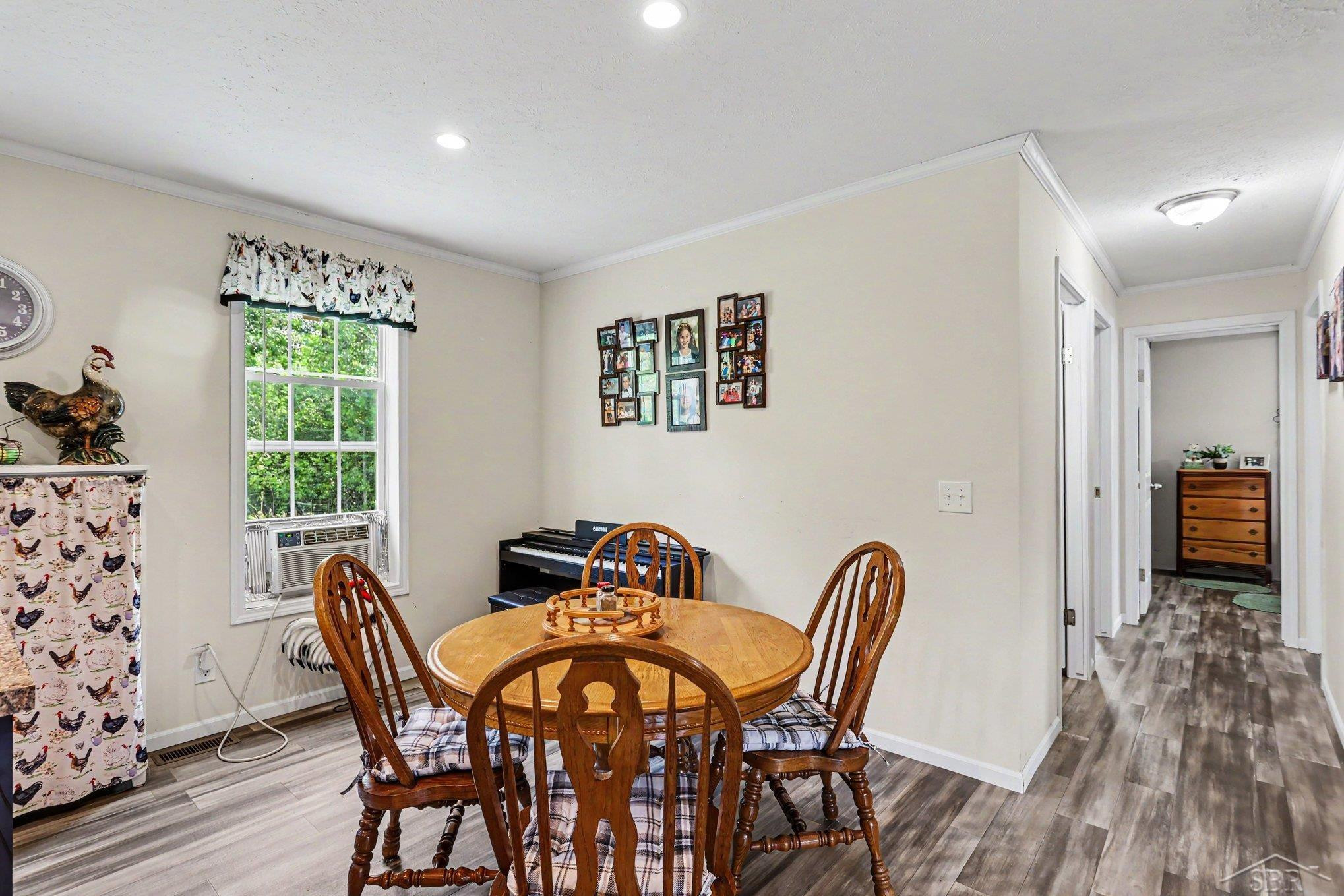 130 W Bradford Road, Midland, MI 48640 — Photo 6