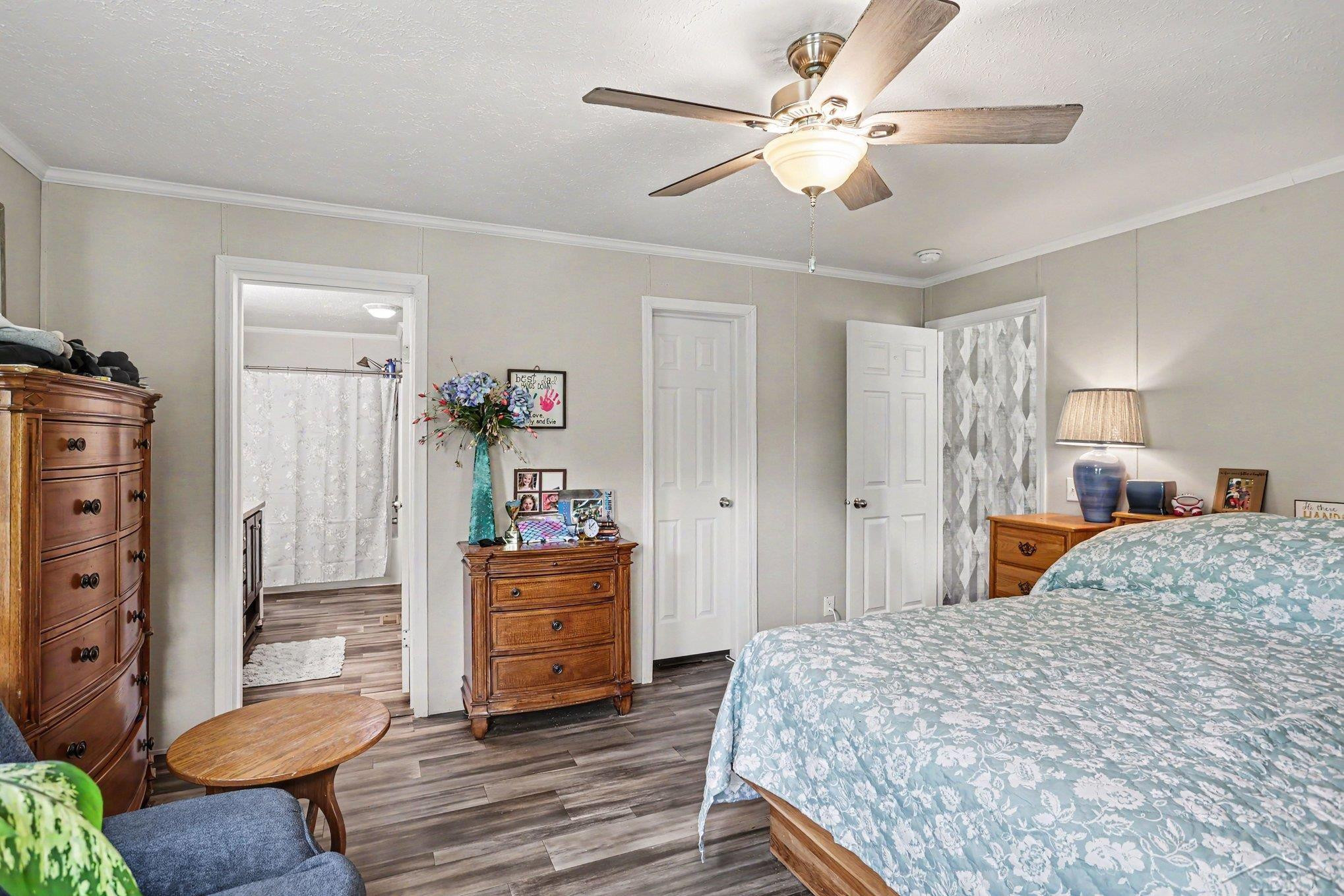 130 W Bradford Road, Midland, MI 48640 — Photo 12