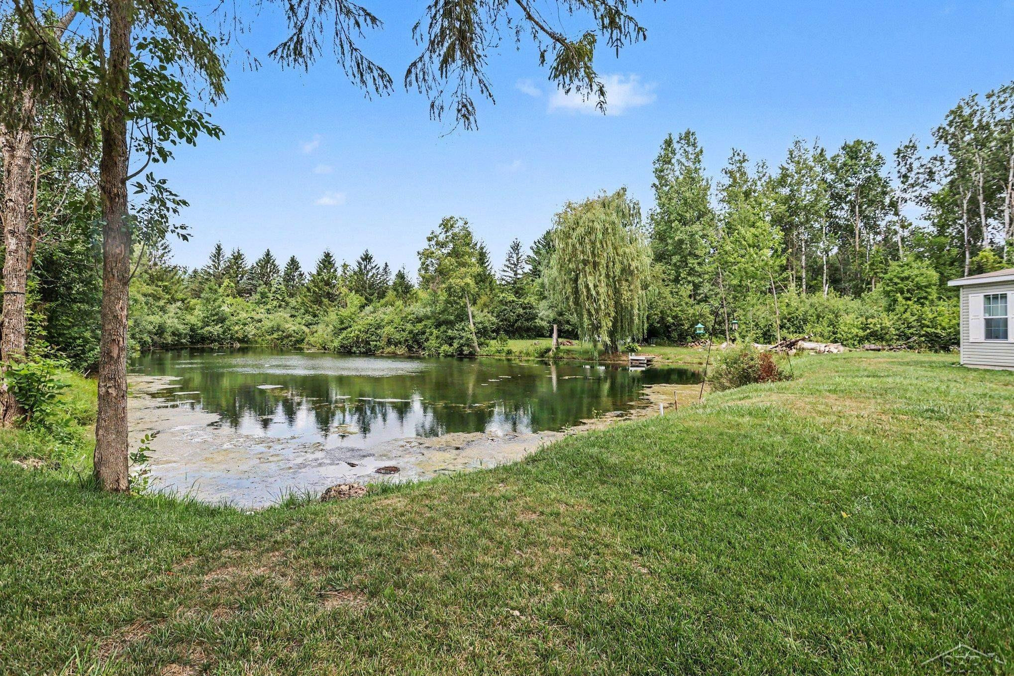 130 W Bradford Road, Midland, MI 48640 — Photo 23