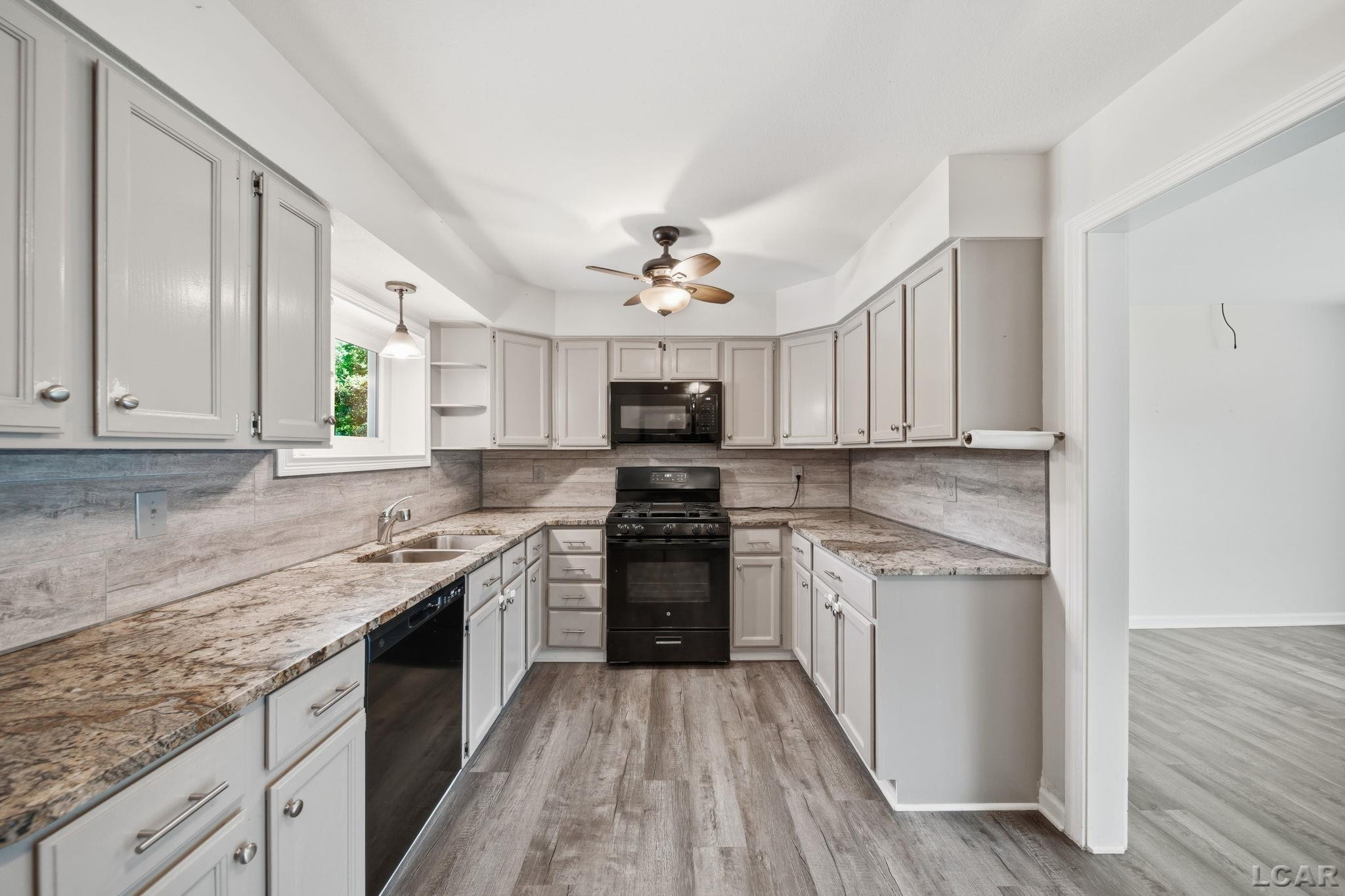 6573 Pawson Road, Onsted, MI 49265 — Photo 14