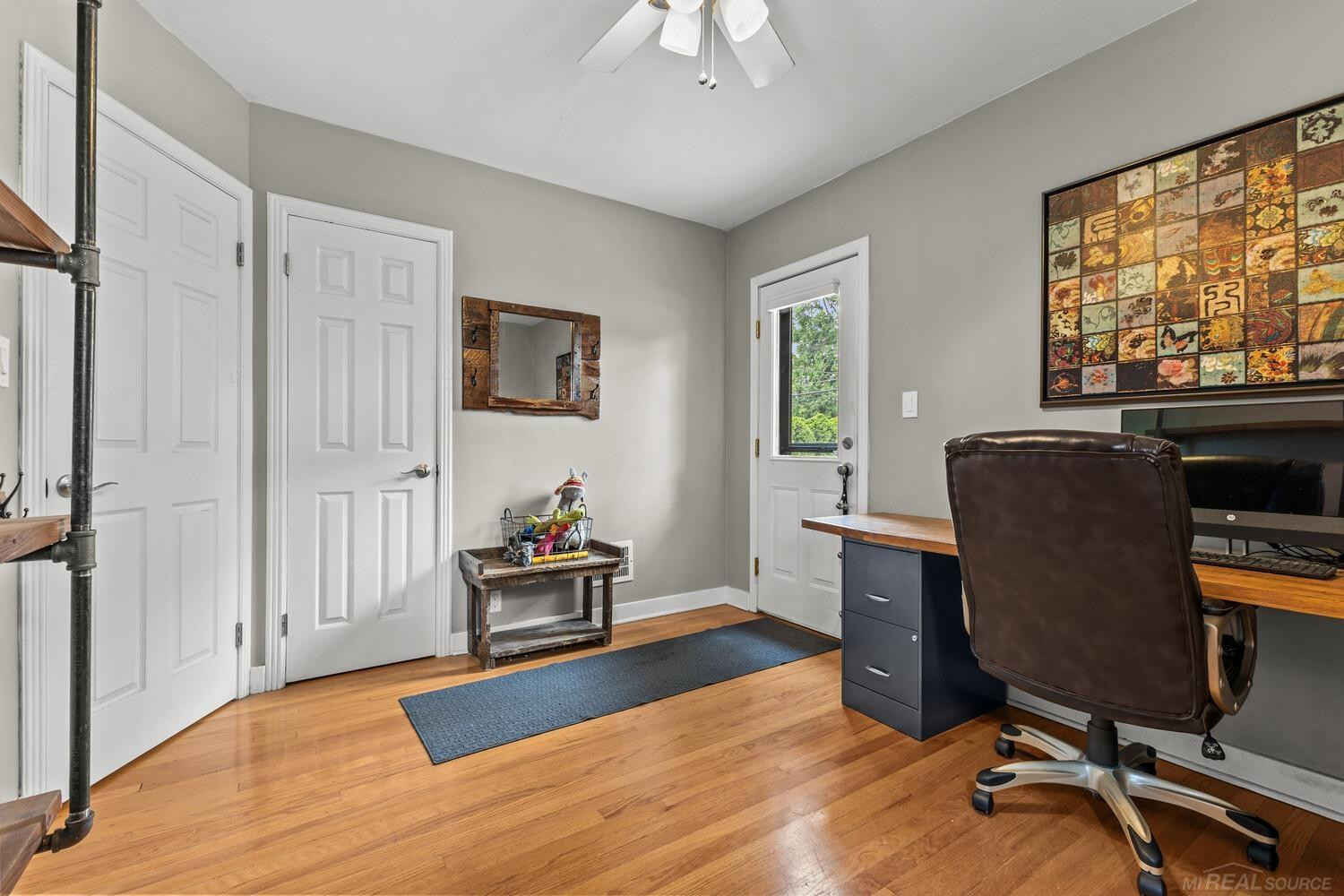 1521 Hampton Road, Grosse Pointe Woods, MI 48236 — Photo 13