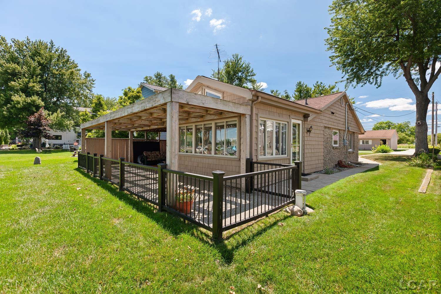 10140 Devils Lake Highway, Manitou Beach, MI 49253 — Photo 32