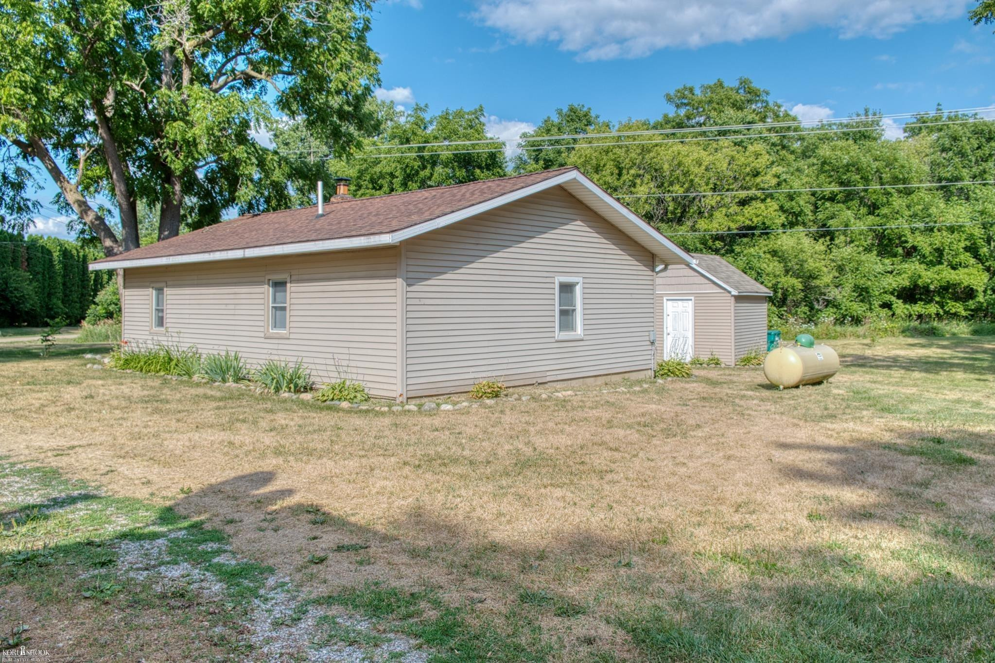 4802 Mill Road, 4802 1/2, Bancroft, MI 48414 — Photo 21
