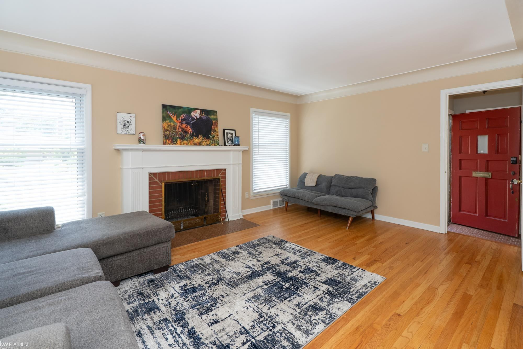2118 Lennon Street, Grosse Pointe Woods, MI 48236 — Photo 8