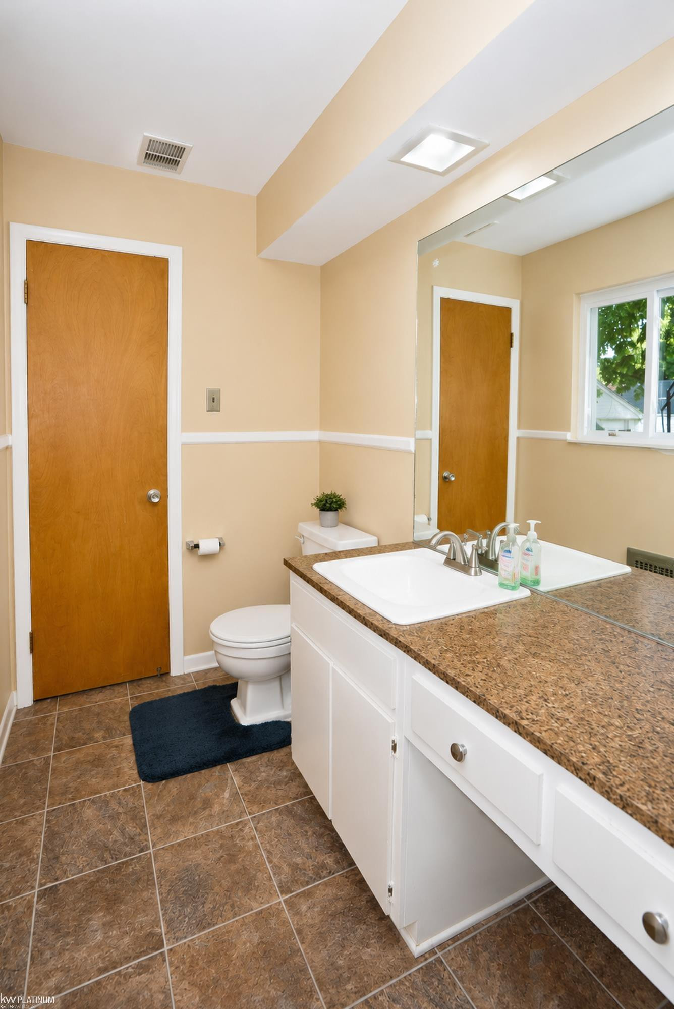 2118 Lennon Street, Grosse Pointe Woods, MI 48236 — Photo 22