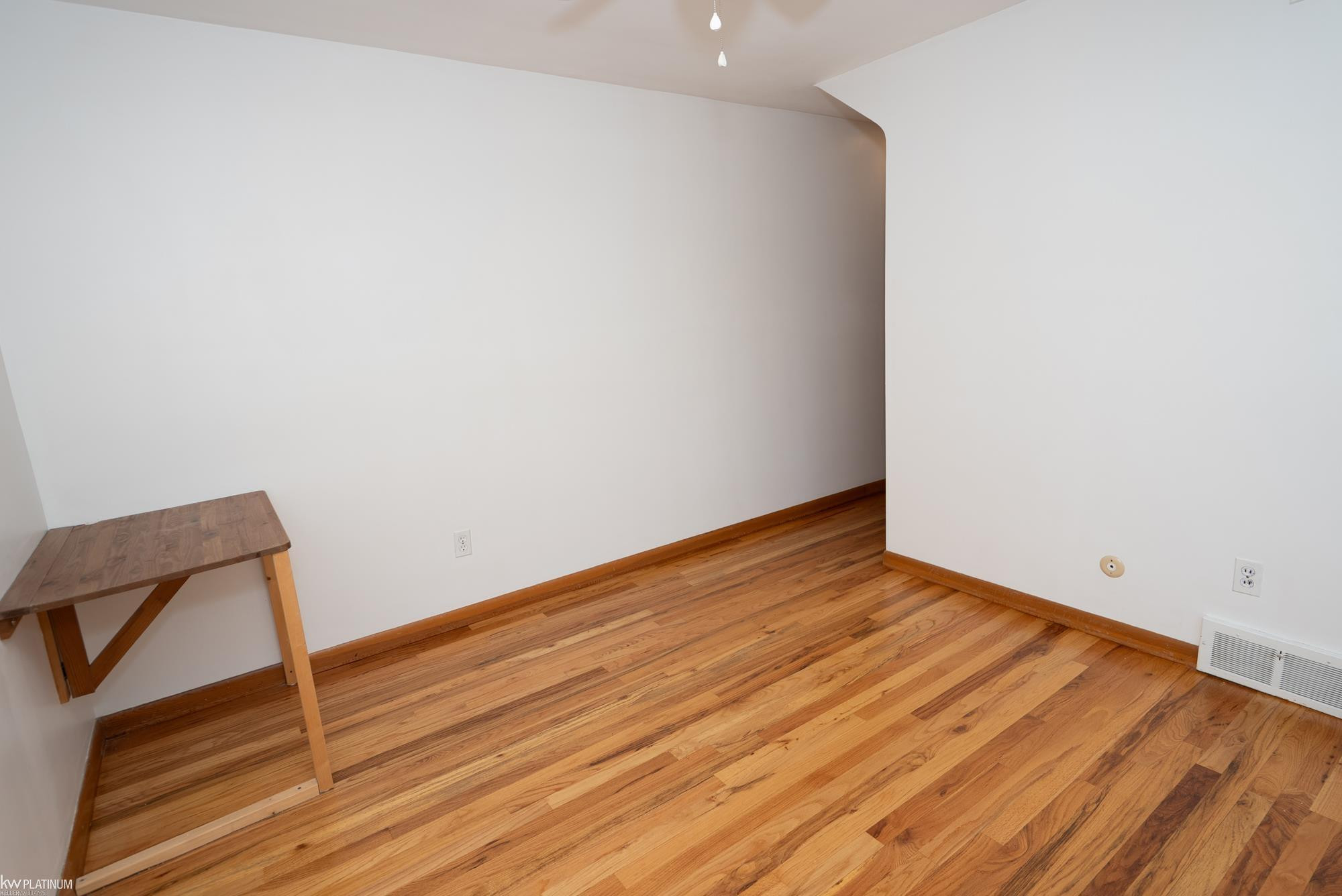 2118 Lennon Street, Grosse Pointe Woods, MI 48236 — Photo 30