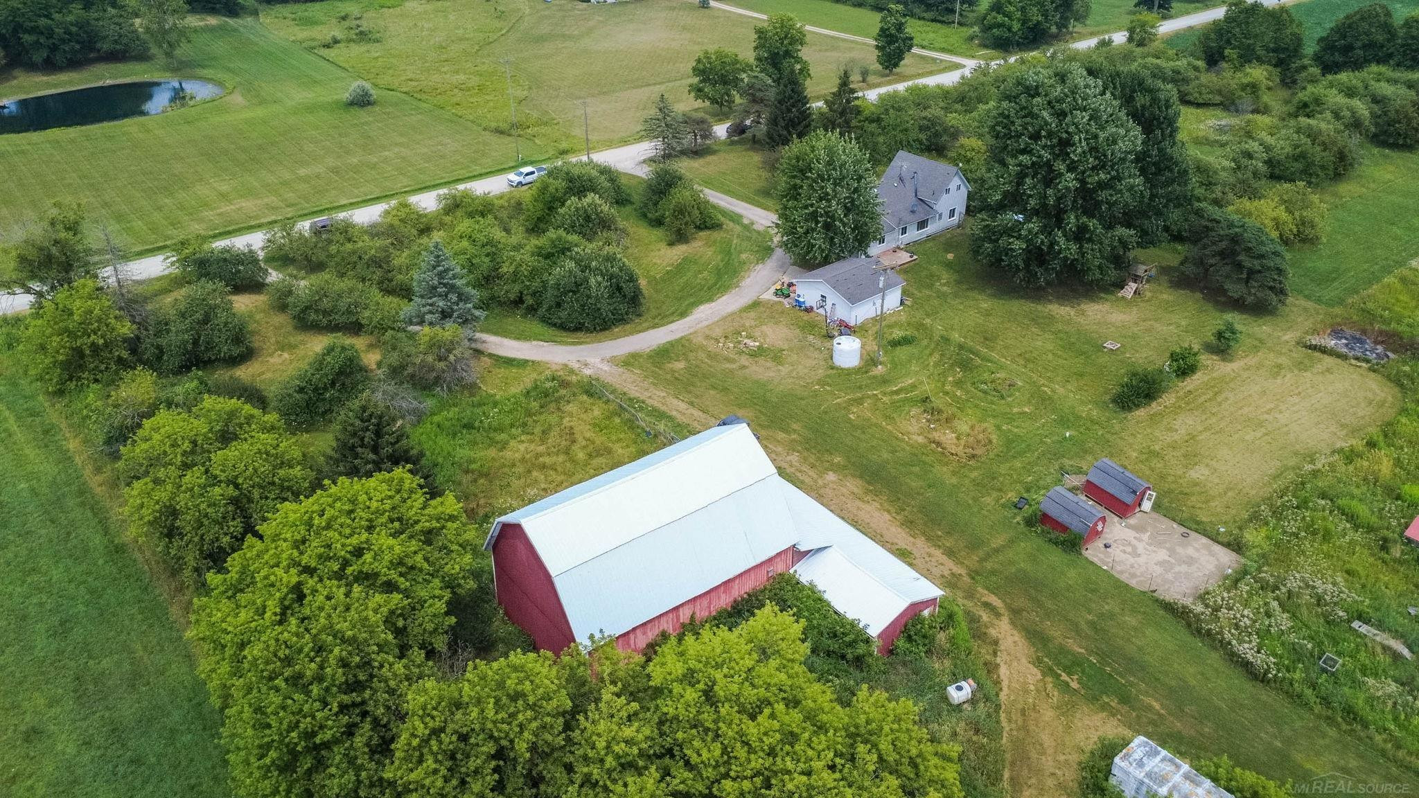 12923 Imlay City Road Road, Emmett, MI 48022 — Photo 11