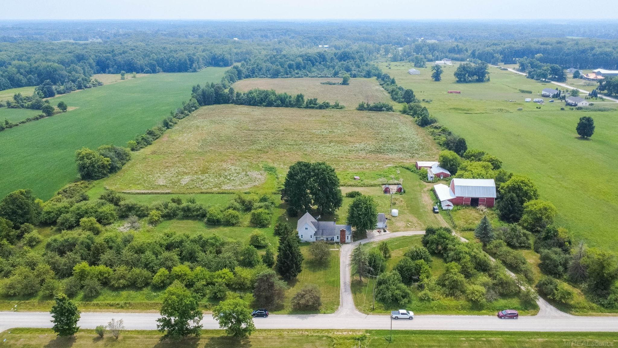 12923 Imlay City Road Road, Emmett, MI 48022 — Photo 30