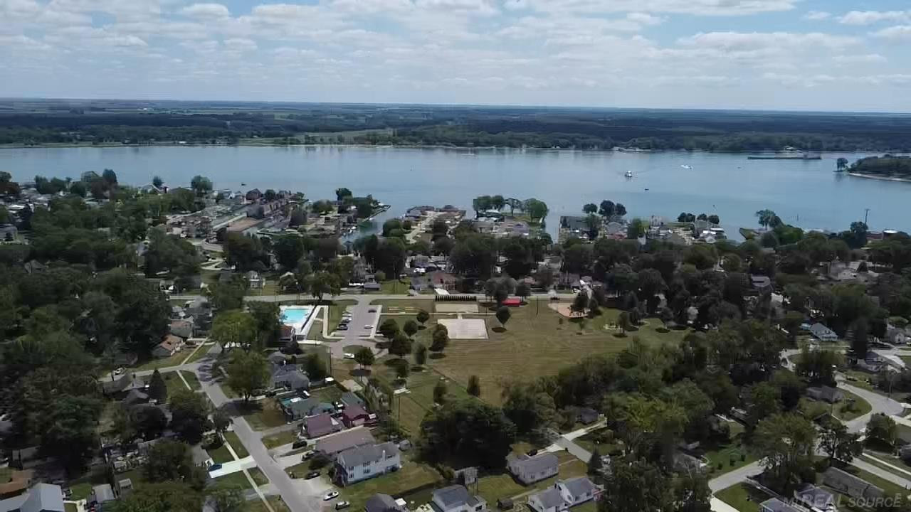 1945 Saint Clair Blvd Boulevard, Algonac, MI 48001 — Photo 36