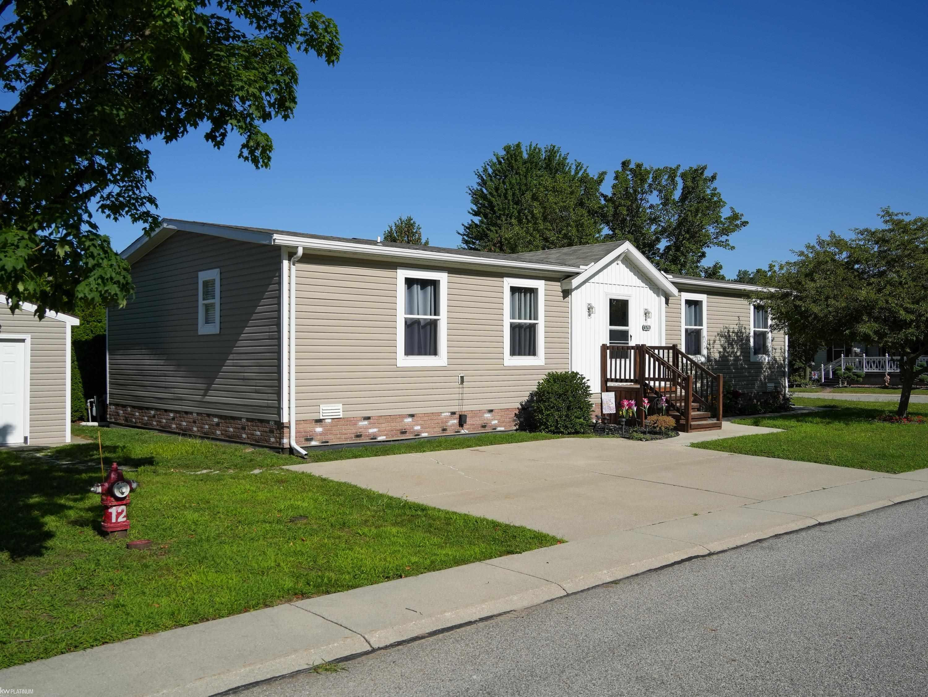 578 Twin Lake Drive, Kimball, MI — Photo 3