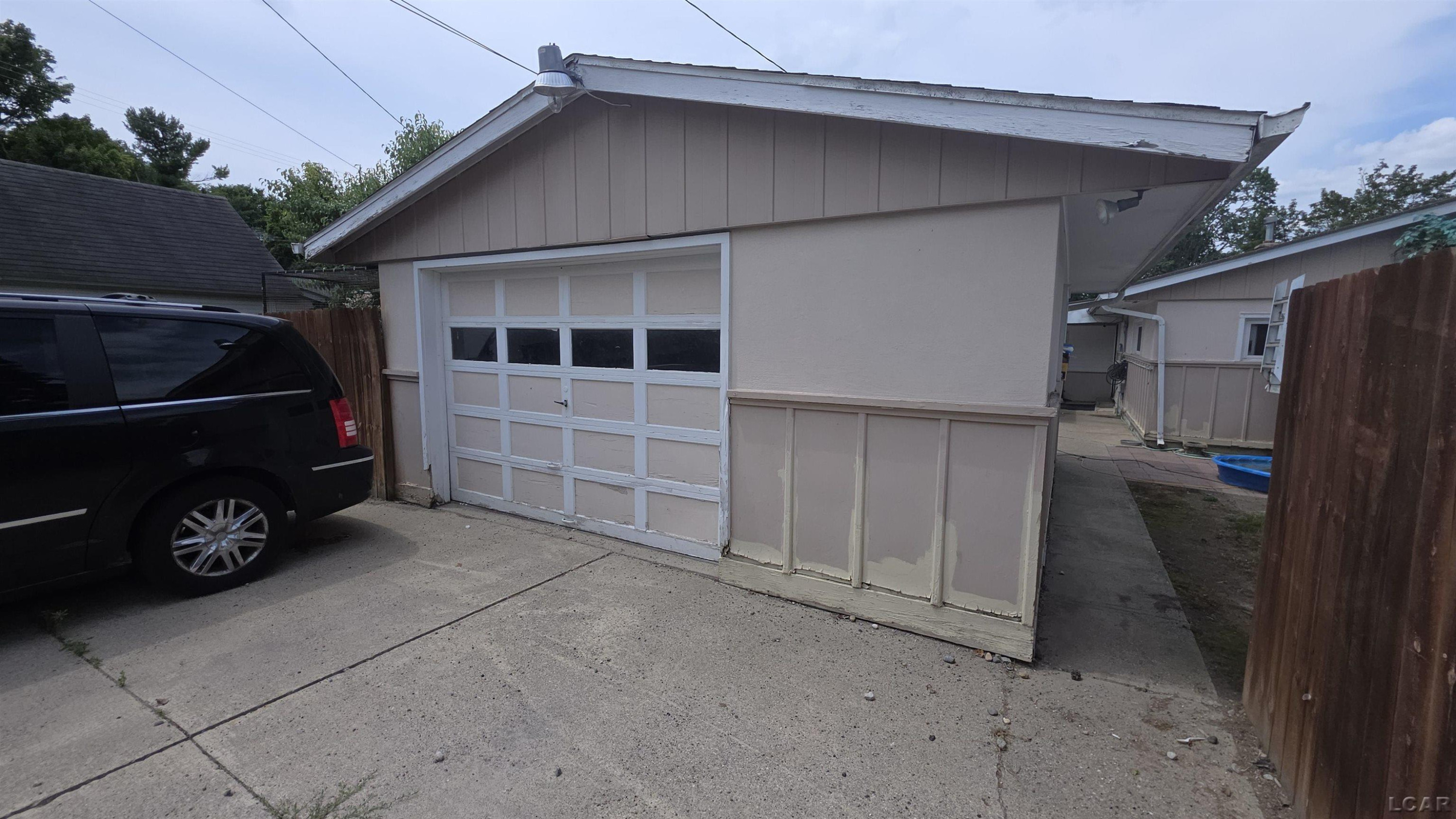 607 oak Street, Hudson, MI 49247 — Photo 16