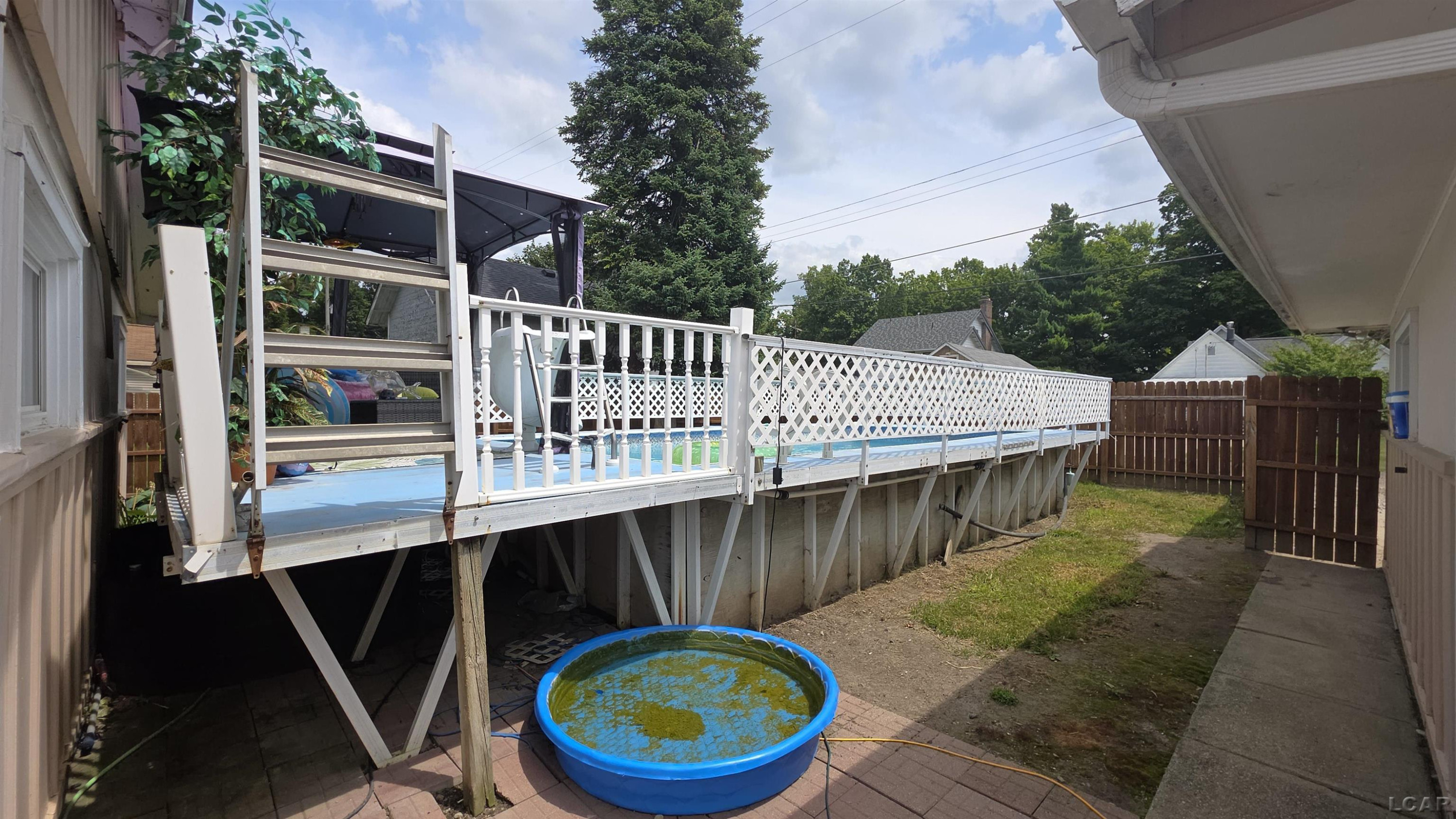 607 oak Street, Hudson, MI 49247 — Photo 17