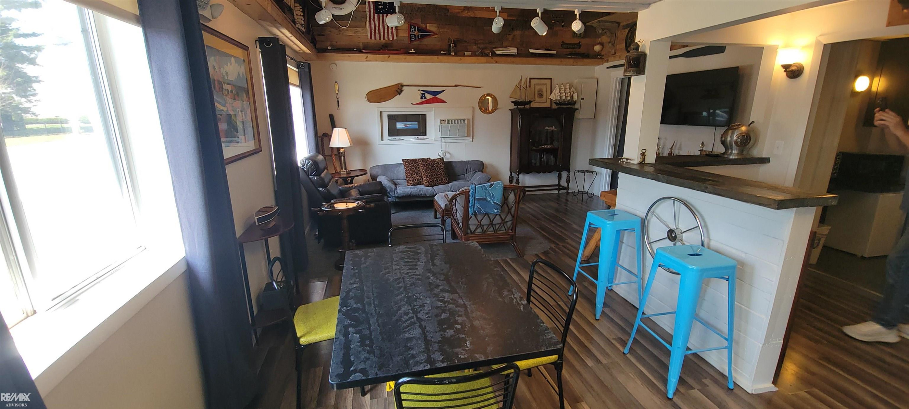 1401 Saint Clair Boulevard, MI 48001 — Photo 15