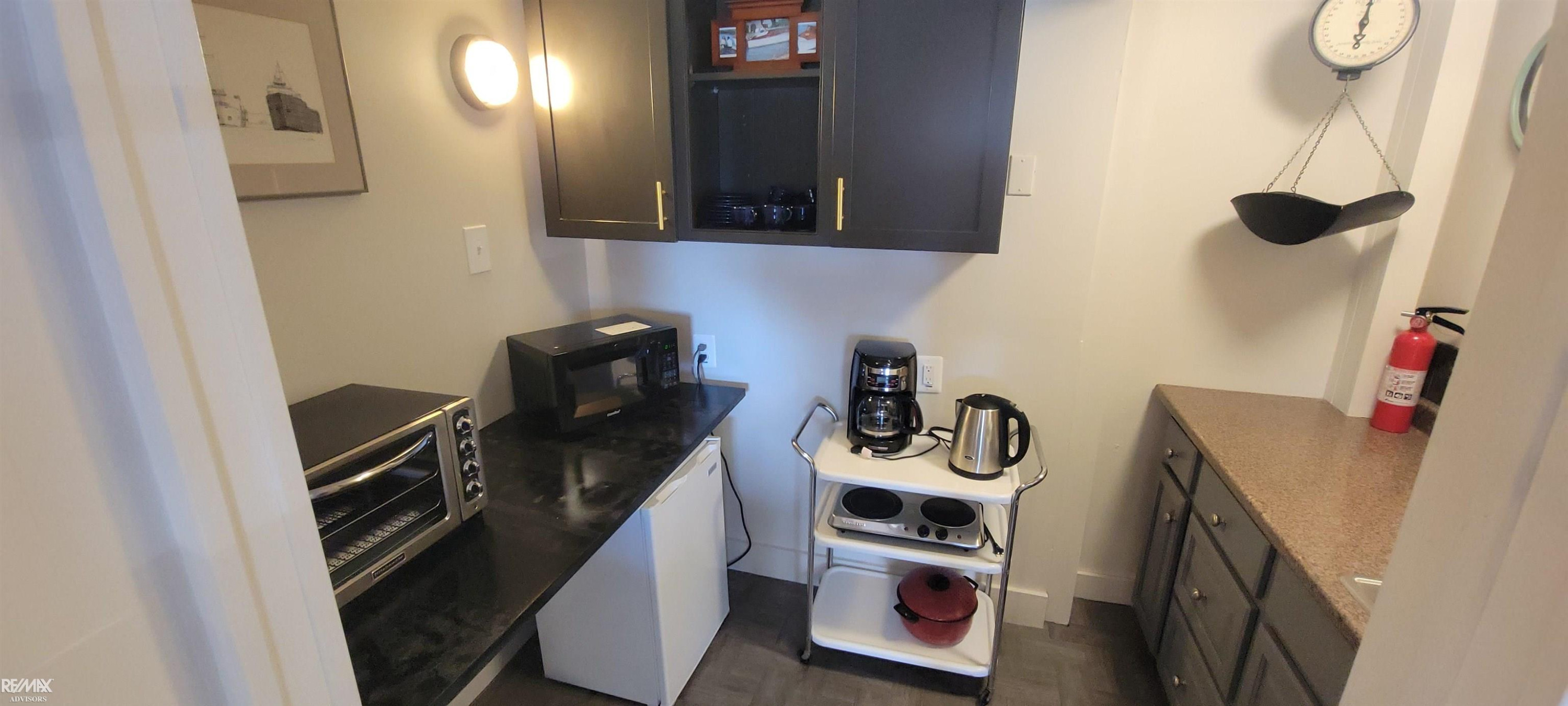 1401 Saint Clair Boulevard, MI 48001 — Photo 17