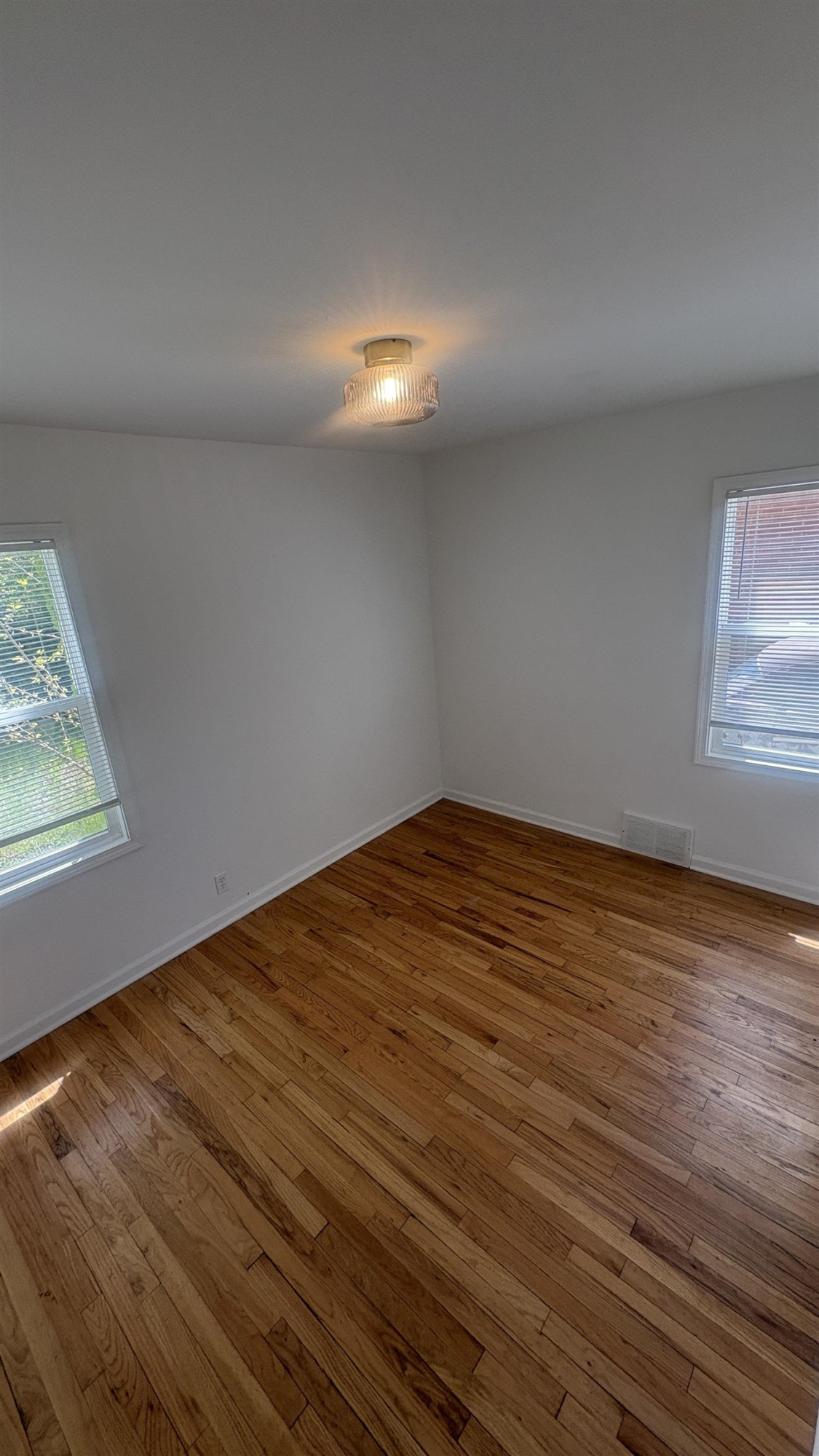 17690 Hoover Street - Photo 4