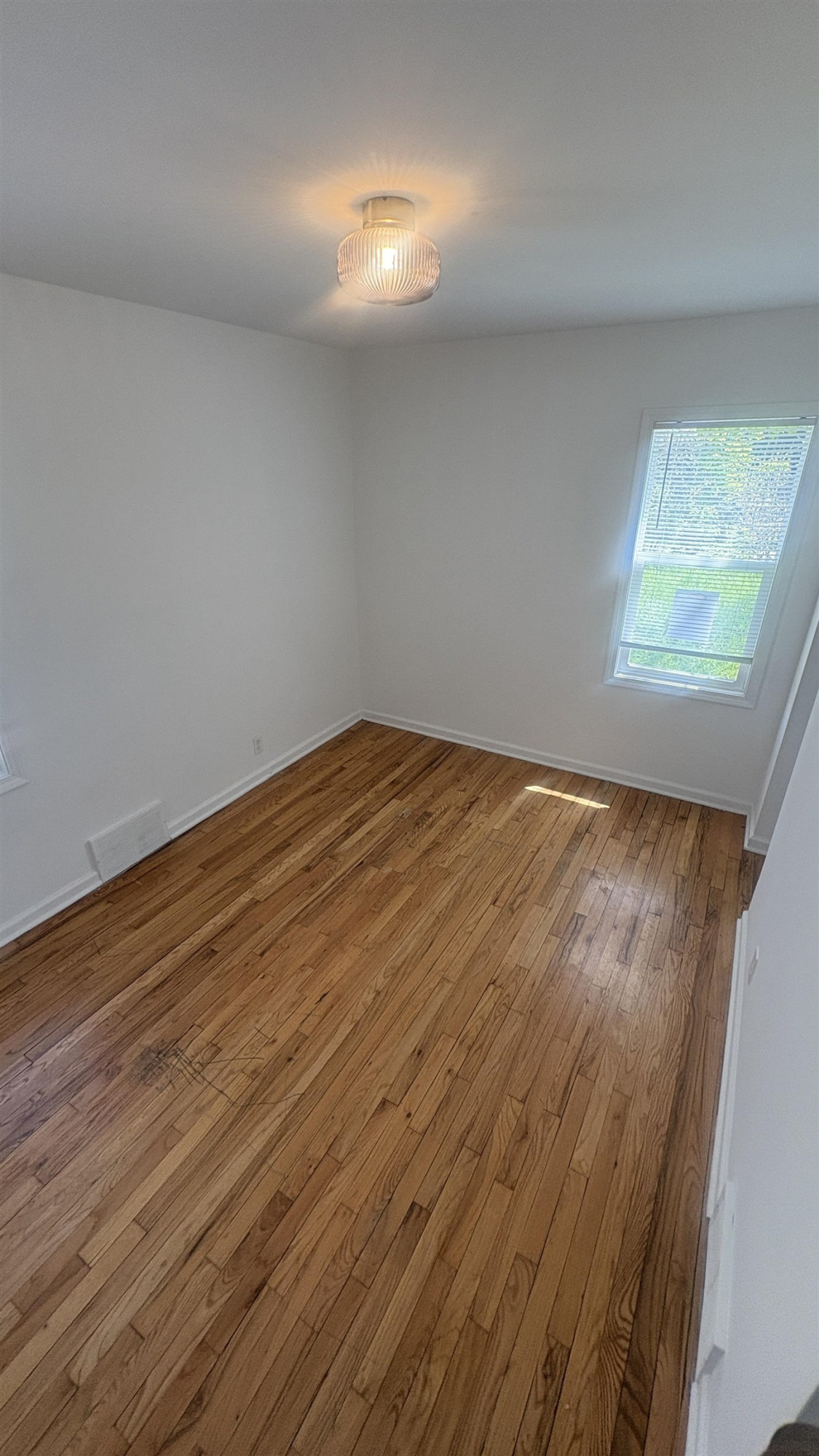 17690 Hoover Street - Photo 5