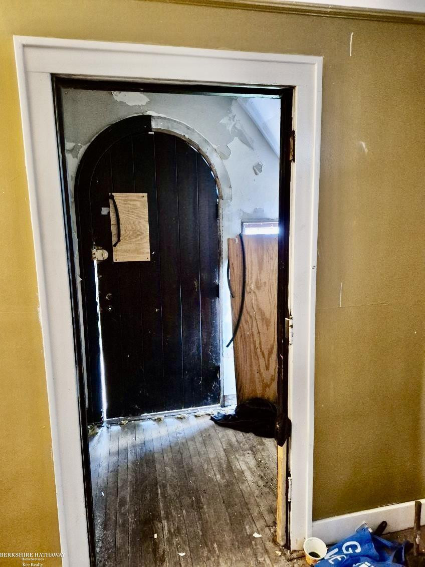 14045 Edmore Drive - Photo 3