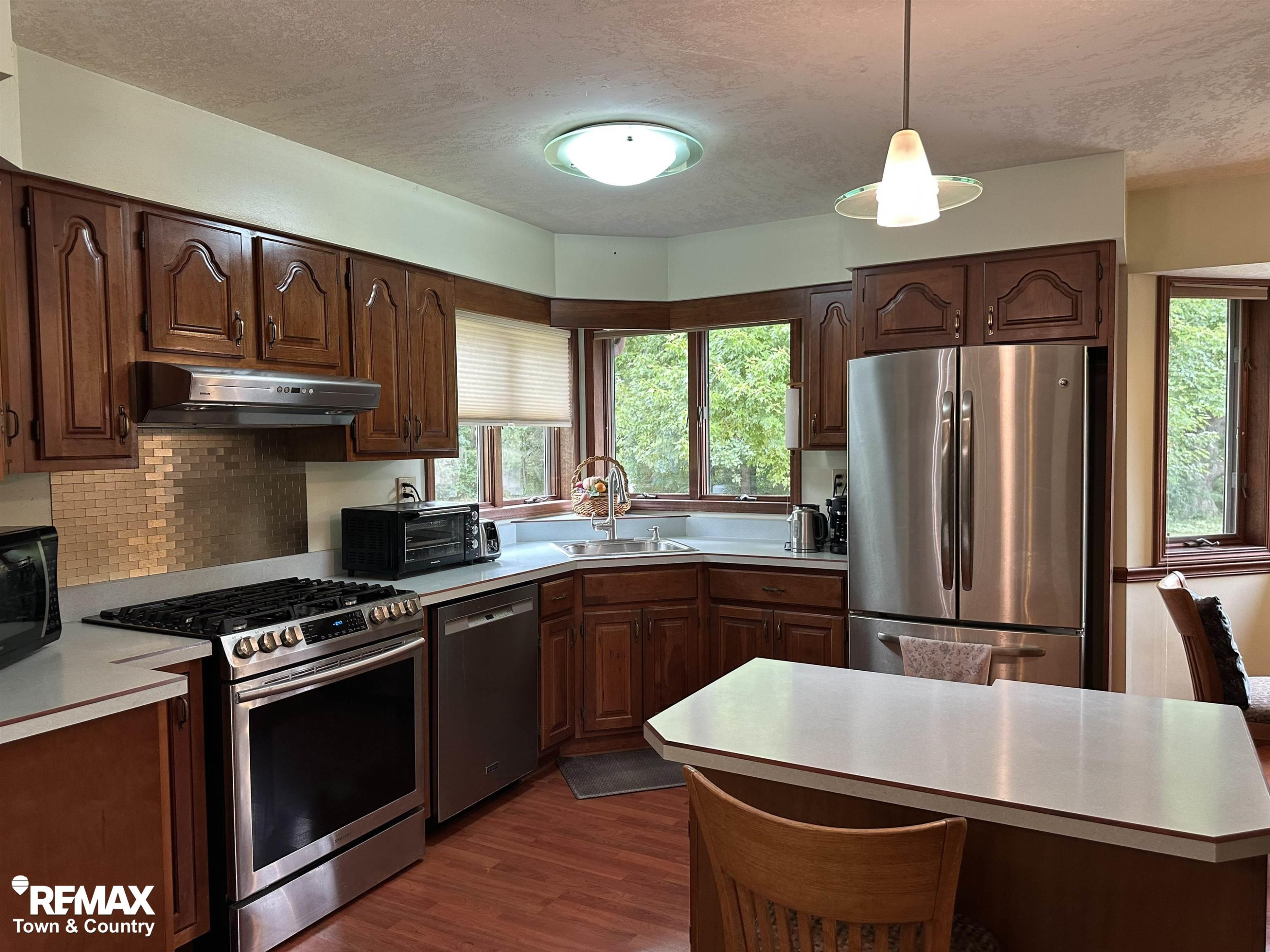 1070 N Morrish Road, Flint, MI 48532 — Photo 7