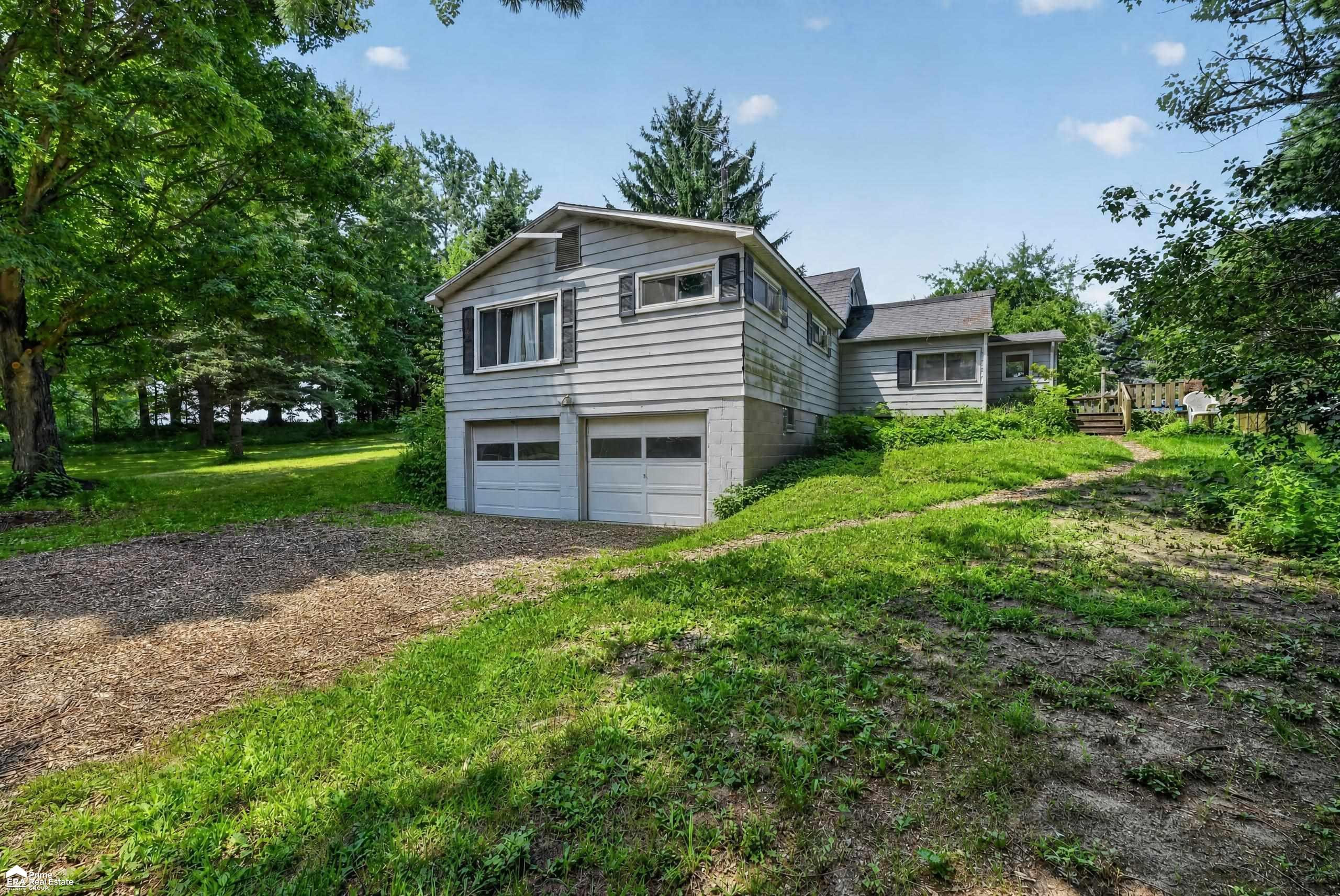 5472 Cemetery Road, Kingston, MI 48741