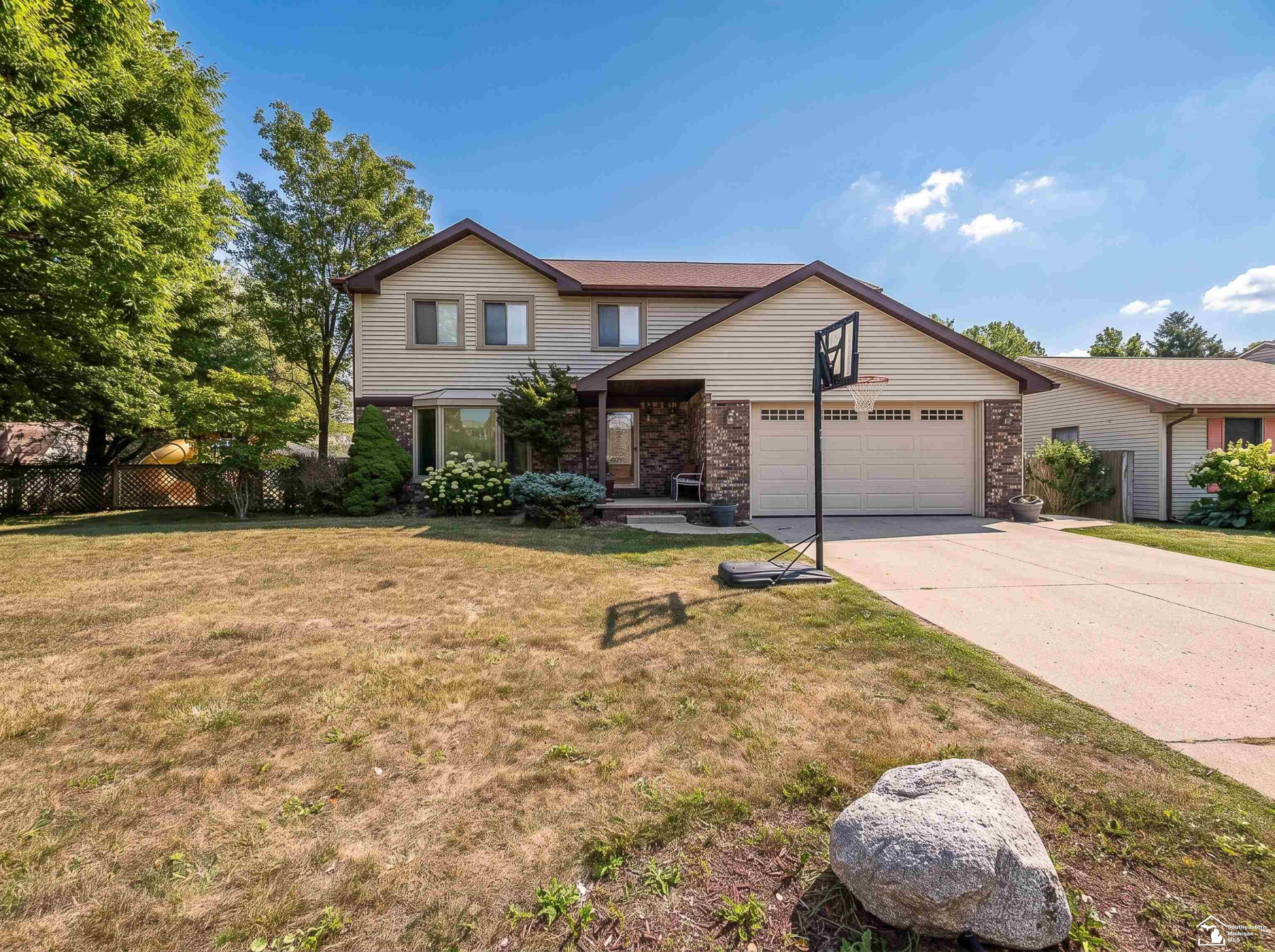 495 Grace Drive, Monroe, MI 48161
