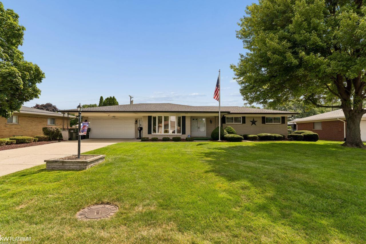 37344 Ruth Drive, Sterling Heights, MI 48312