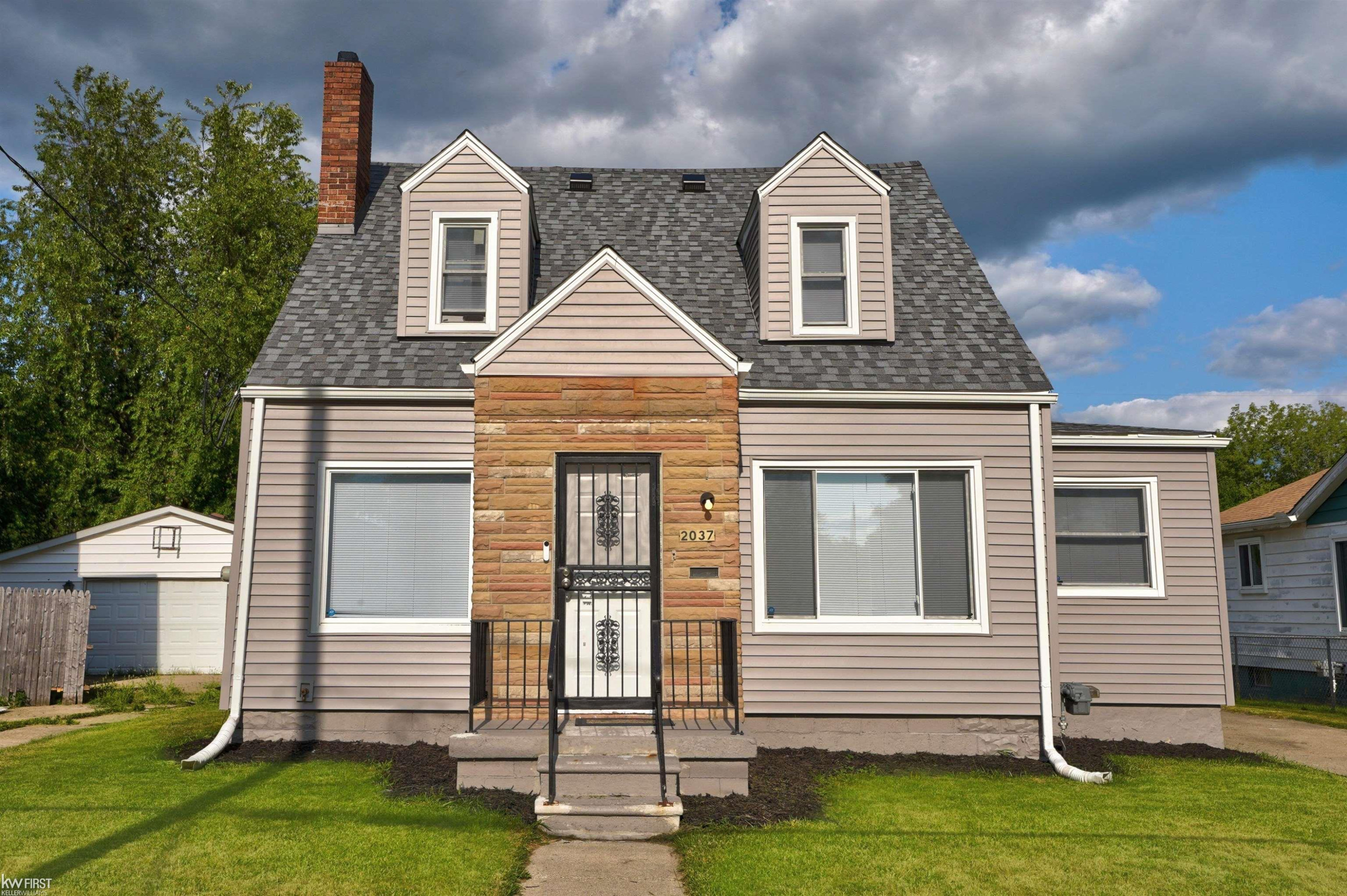 2037 Seymour Avenue, Flint, MI 48503