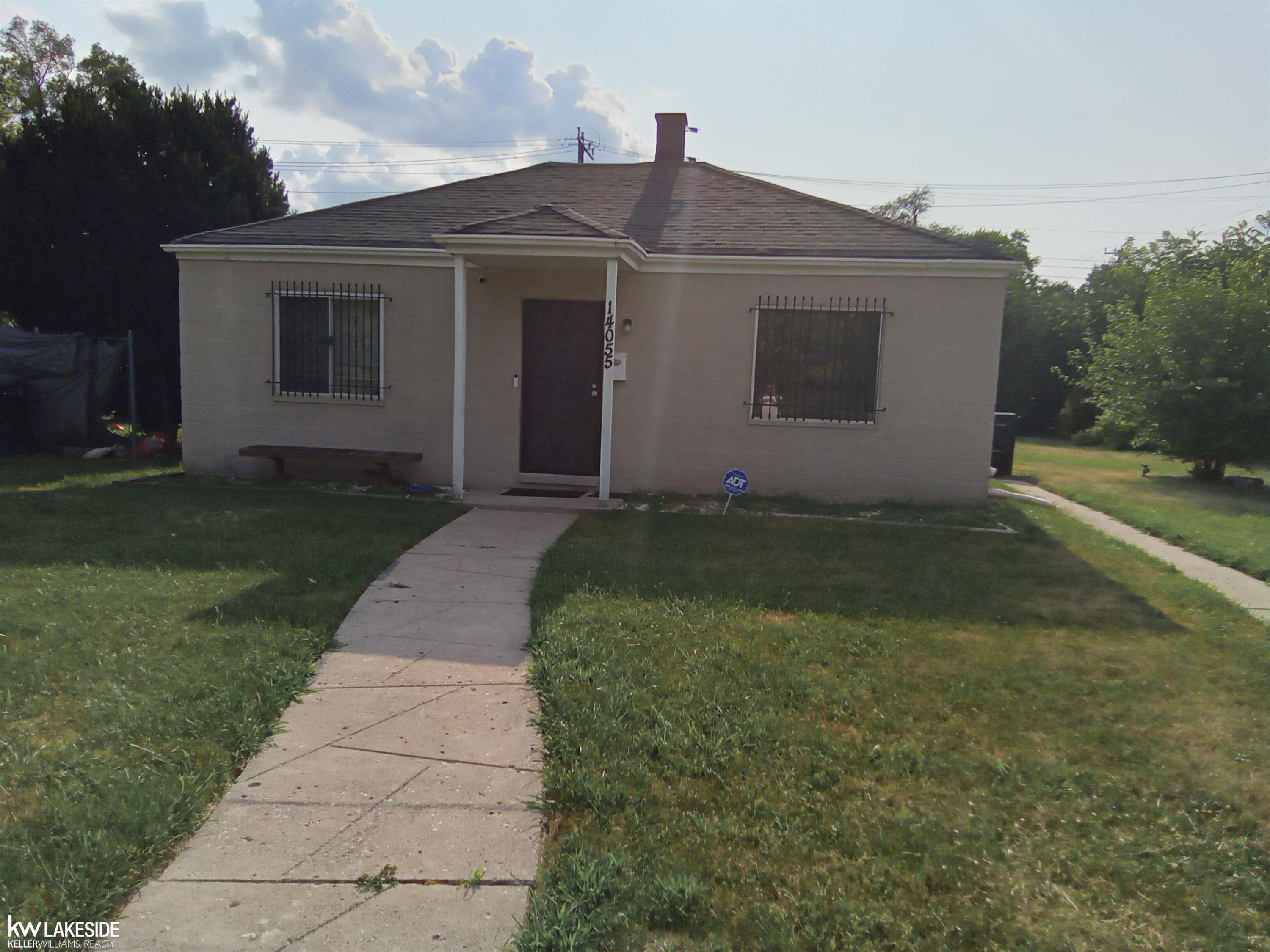 14055 PLAINVIEW Avenue