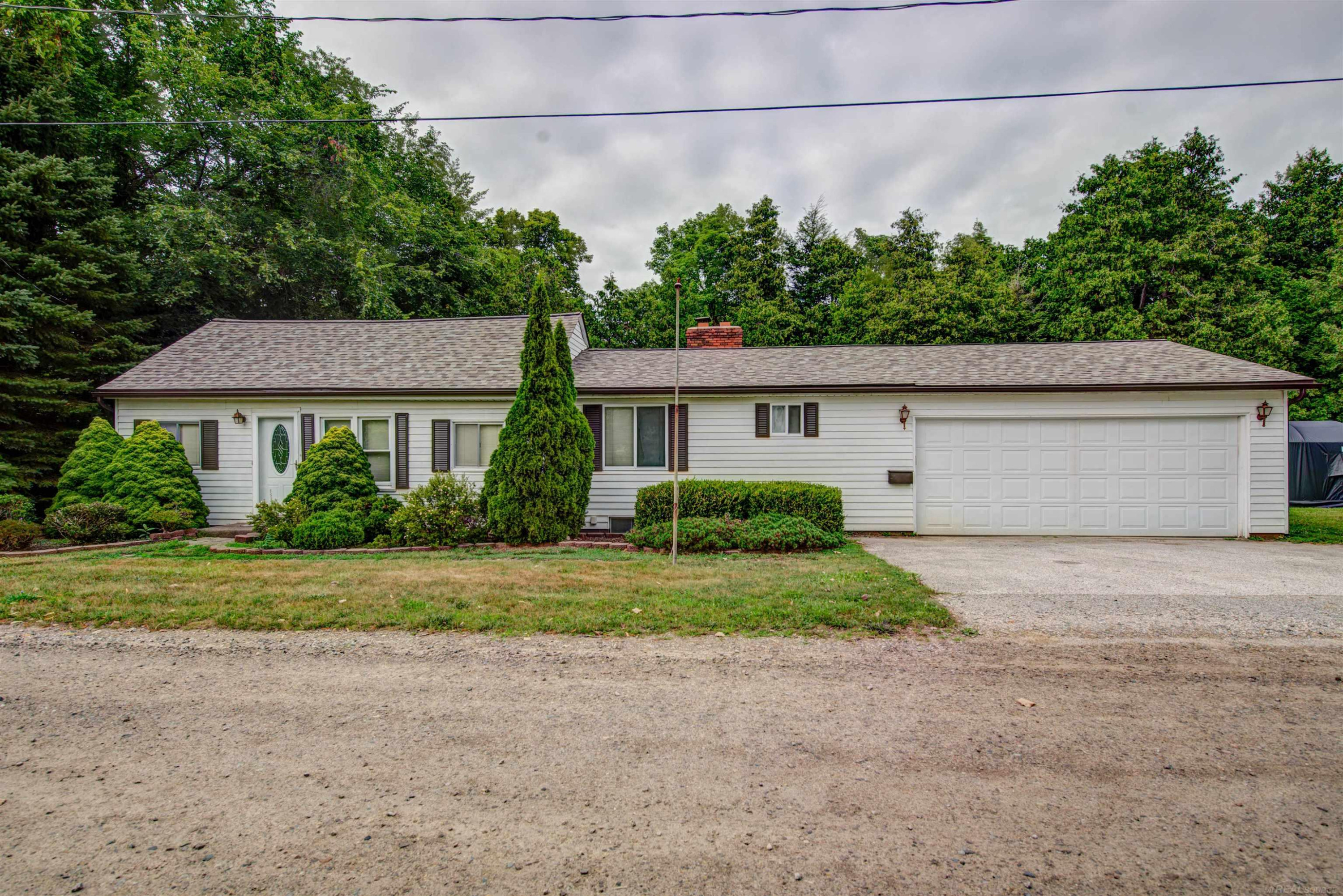 7257 Forest Drive, Lexington, MI 48450