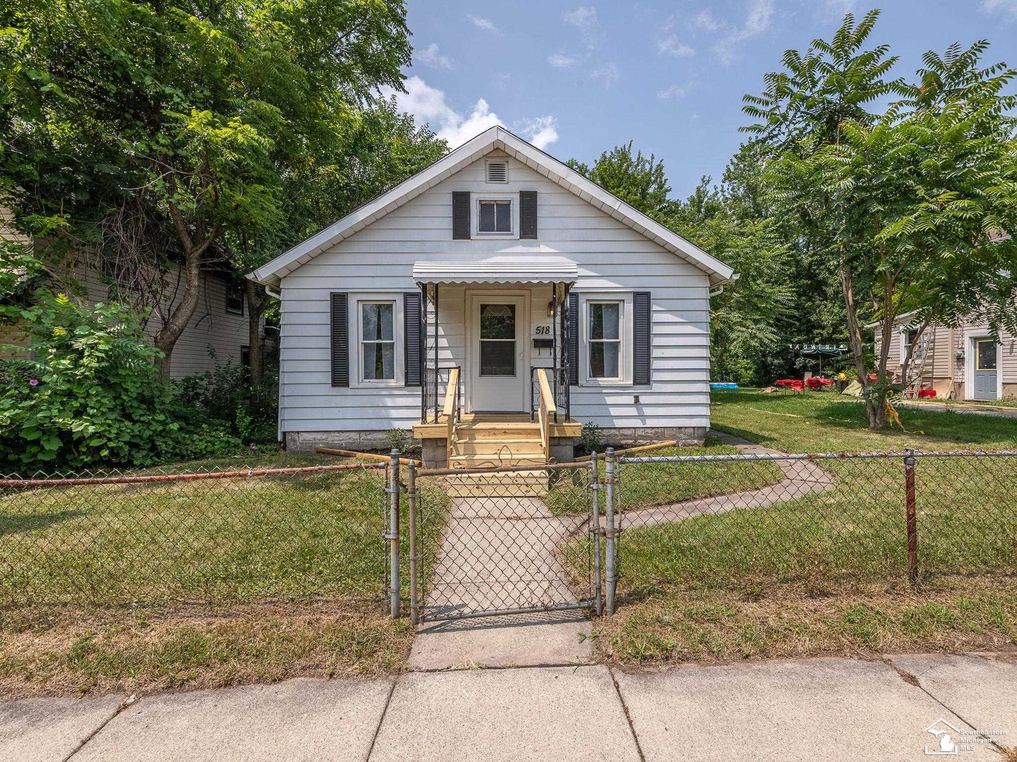 518 Eastchester Street, Monroe, MI 48161