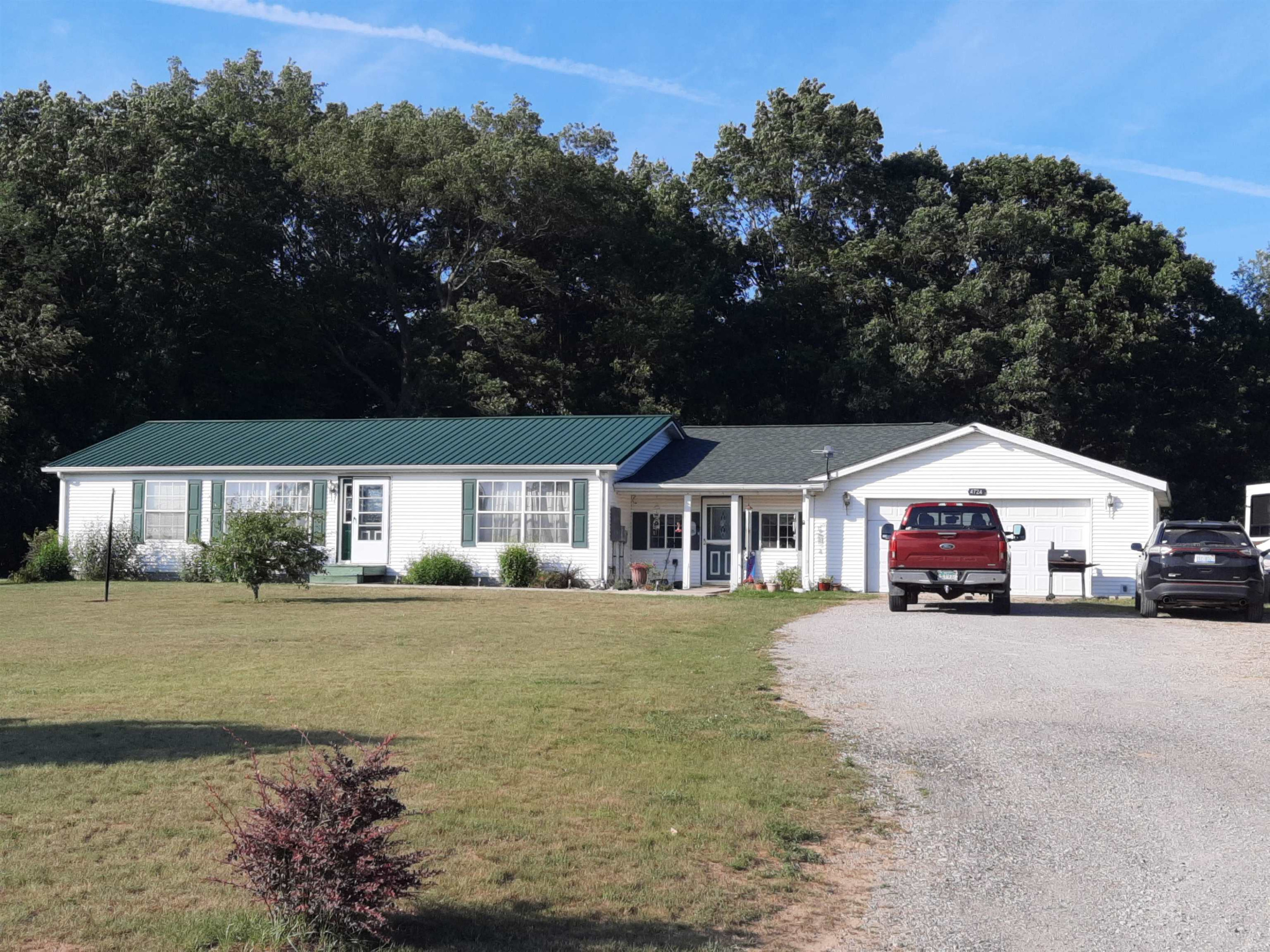 4724 Stone Drive, Millington, MI 48746