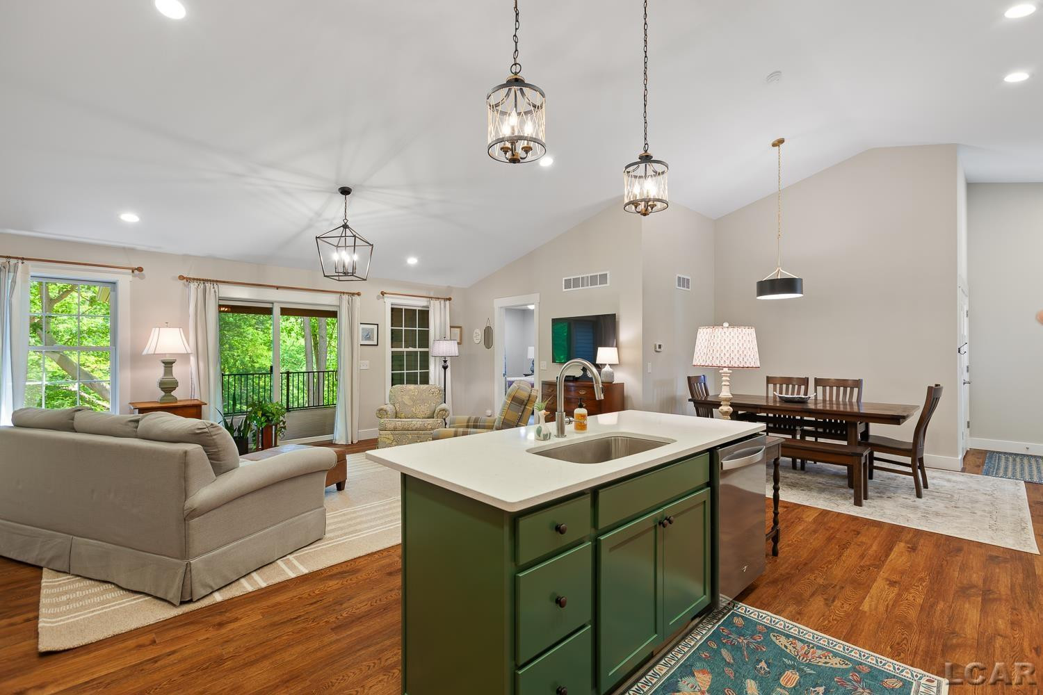1641 Rivers Edge Court - Photo 5