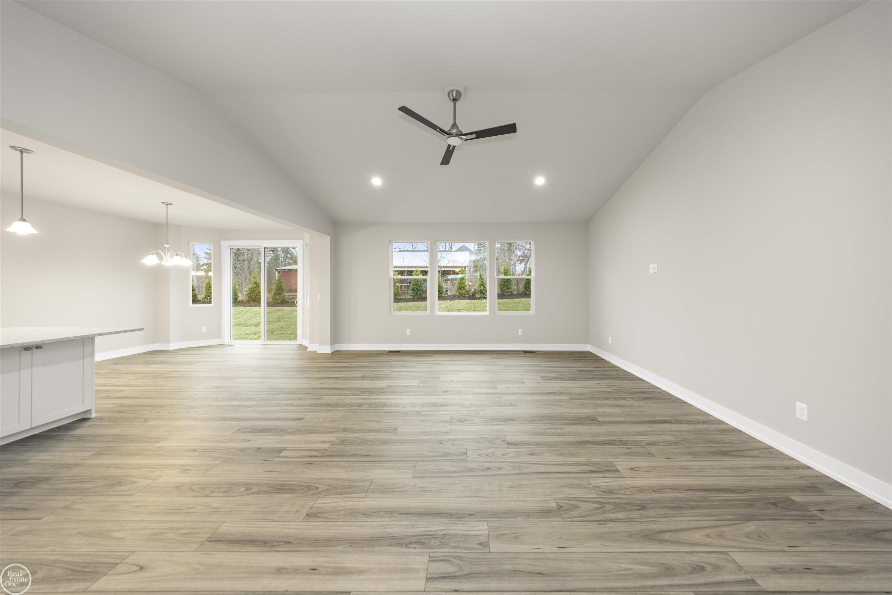 1142 Julian Court - Photo 4