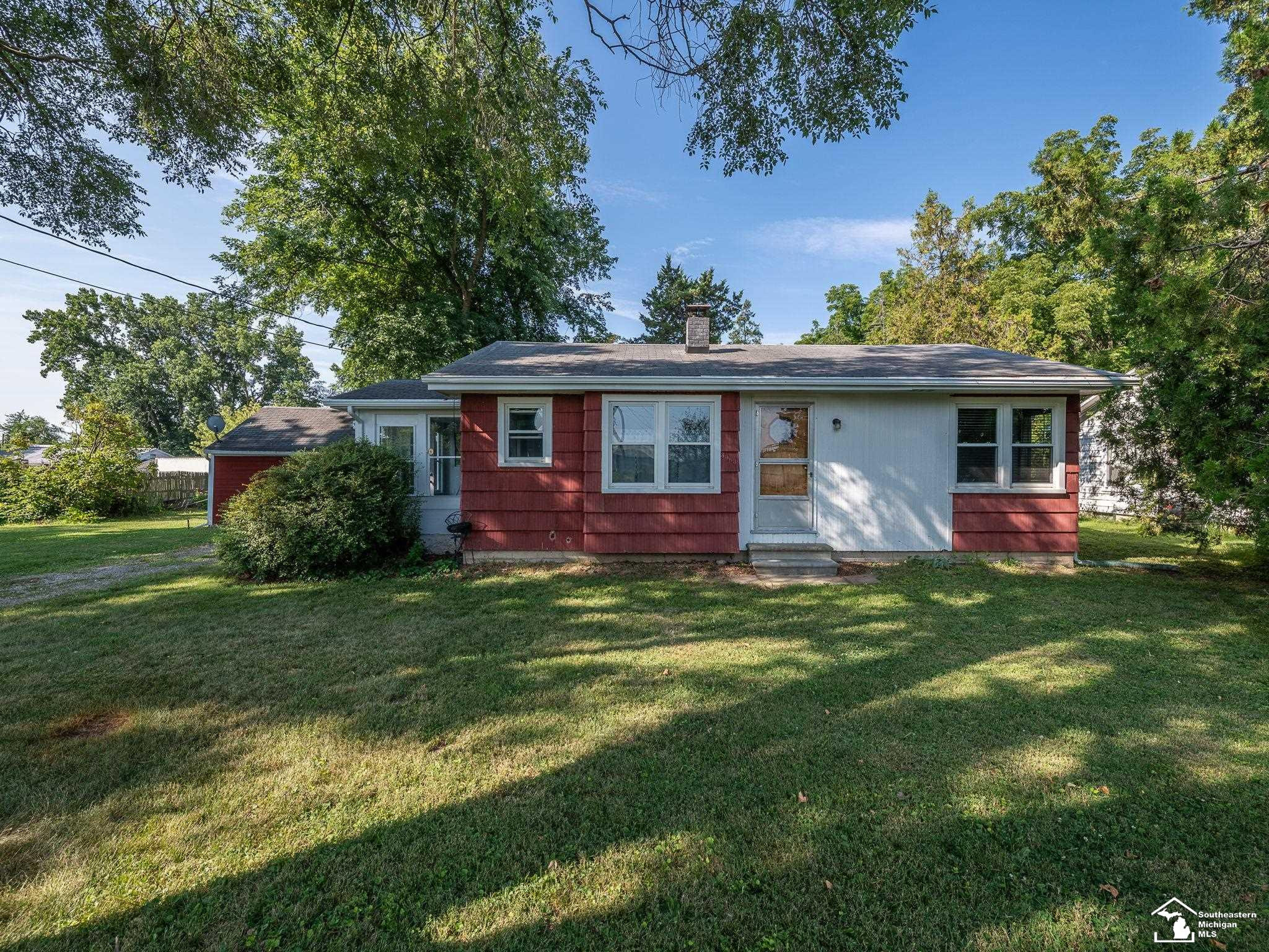 3963 N Otter Creek Road, Monroe, MI 48161