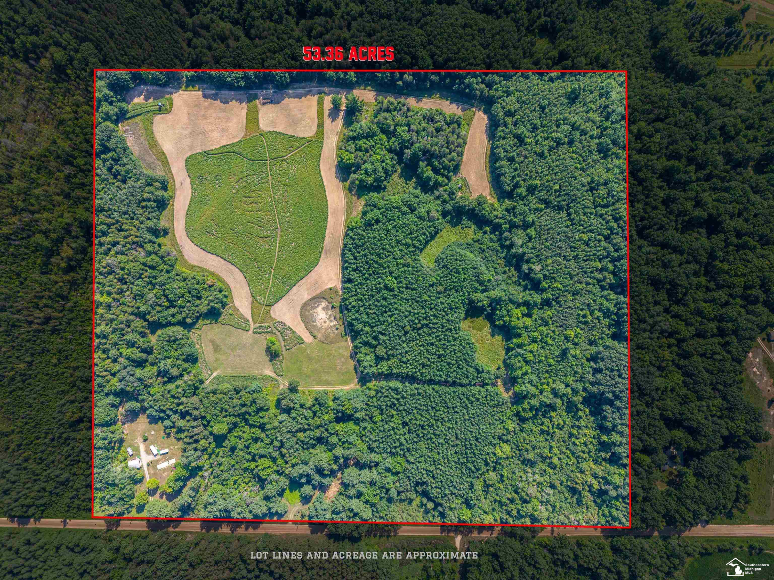 3850 N Clarwin Avenue, Gladwin, MI 48624
