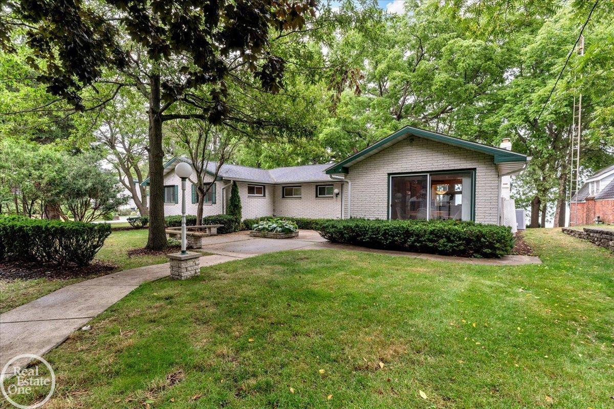 Property photo for 8178 Lakeshore Road, MI 48059