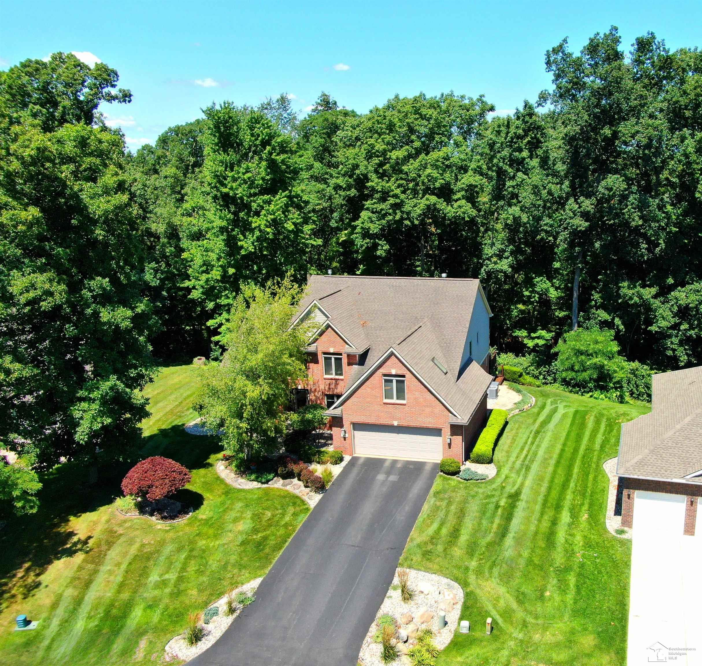 1087 Preservation Drive, Tecumseh, MI 49286