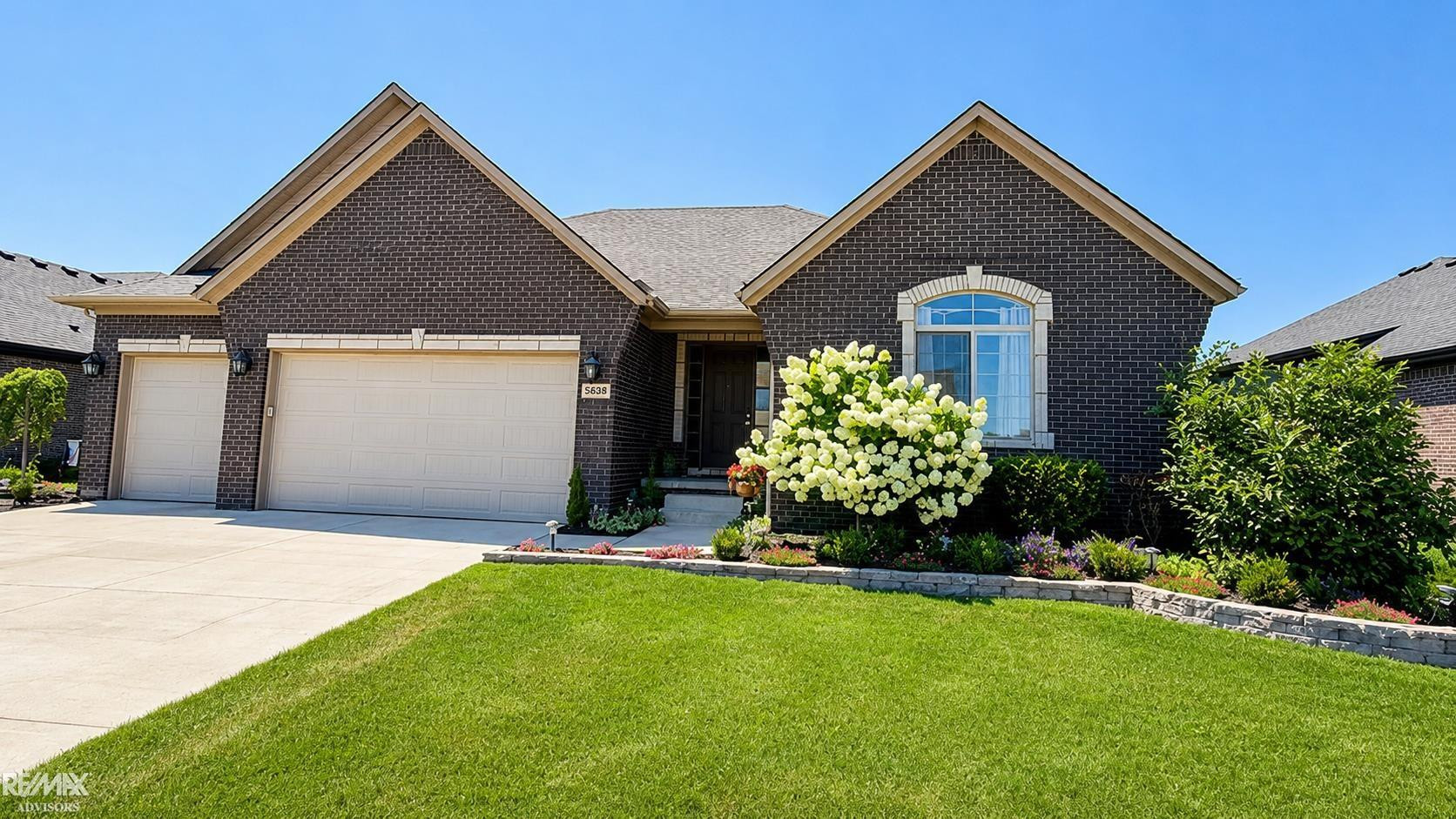 Property photo for 56387 Scotland Drive, MI 48042