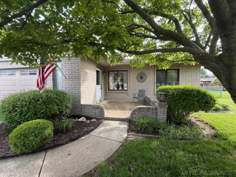 15746 Nader Court, Clinton Twp, MI 48038