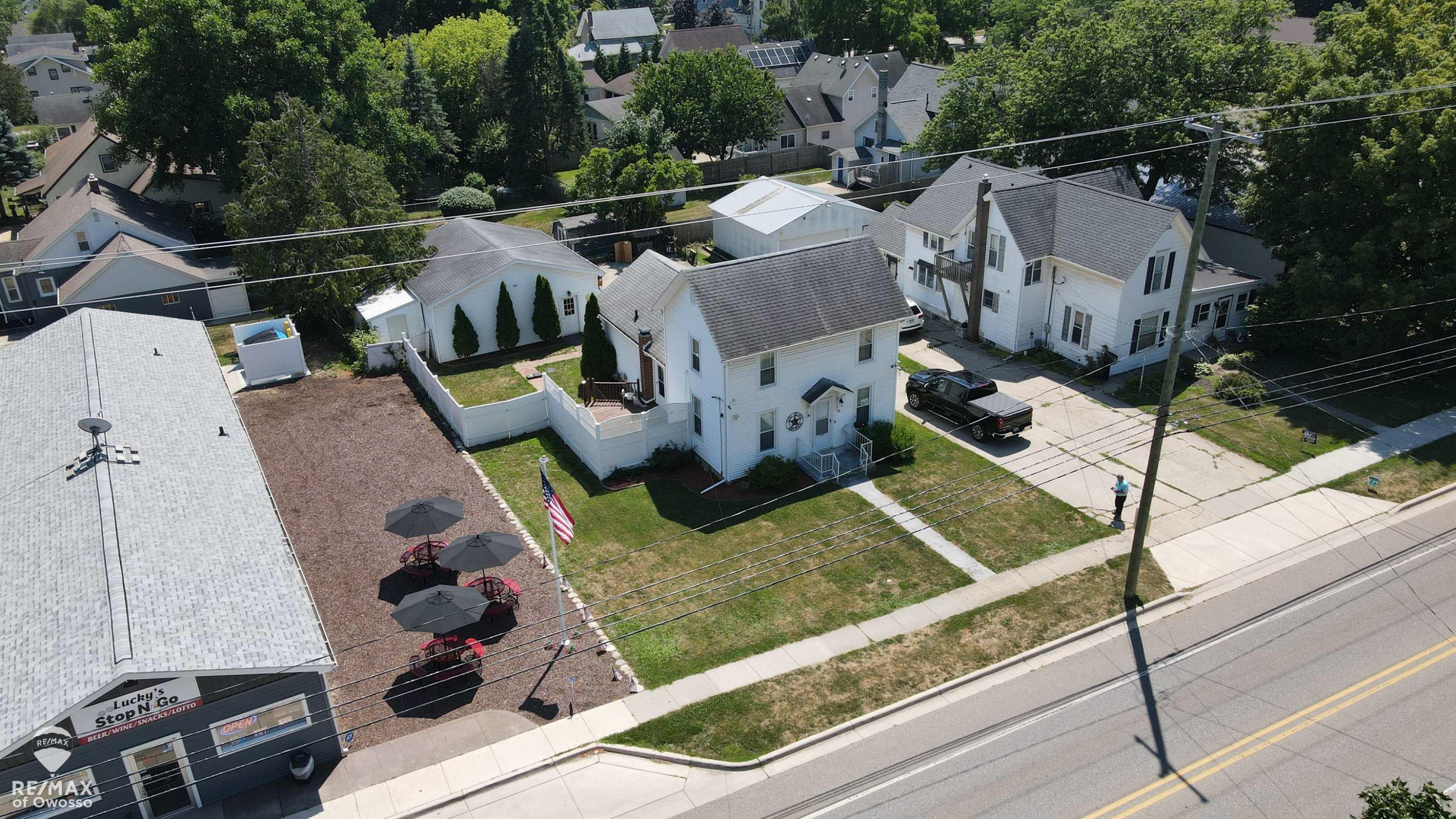 614 E Oliver Street, Owosso, MI 48867