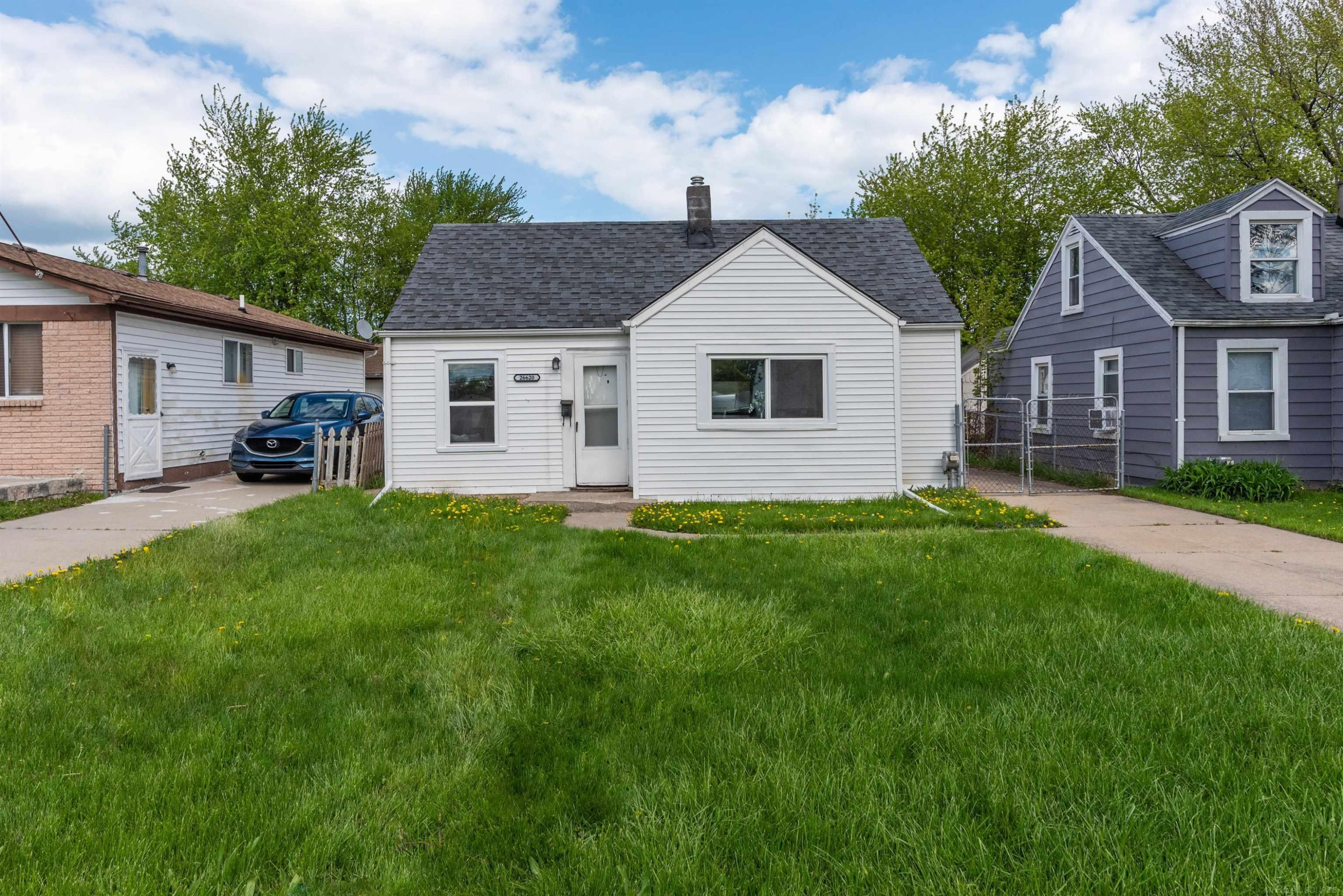 26620 Belleair Street, Roseville, MI 48066