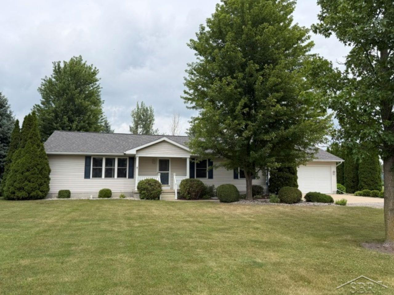 1641 Amelith Road, Bay City, MI 48706