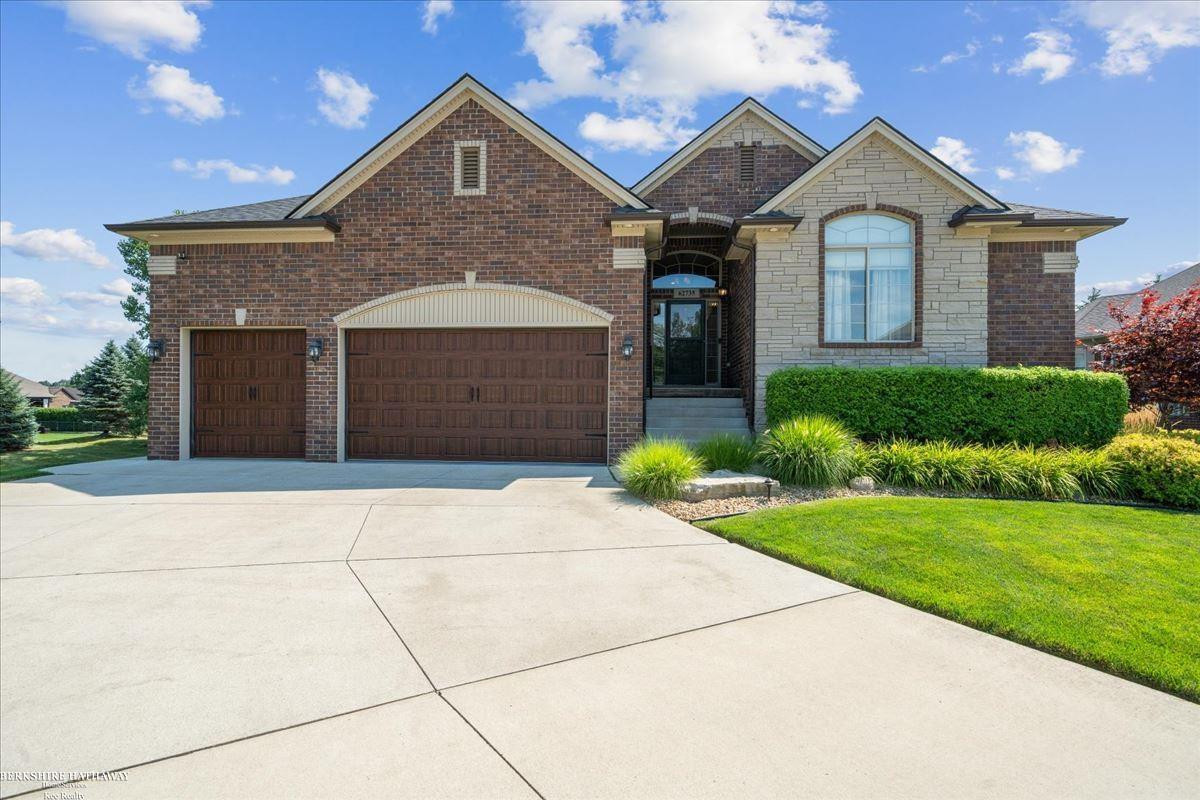 62735 Franklin Park Drive, Washington, MI