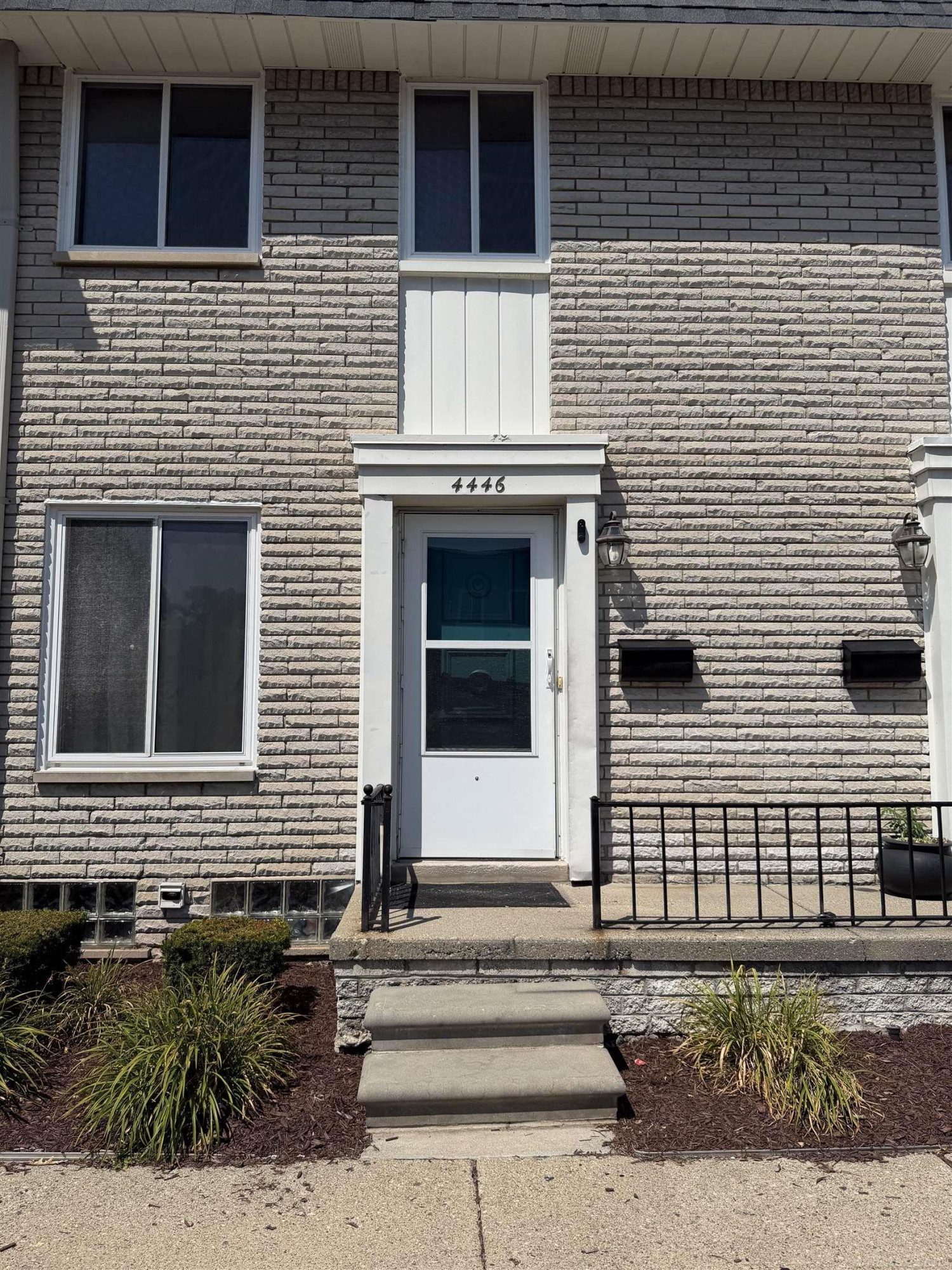 4446 15 mile Road, Sterling Heights, MI 48310